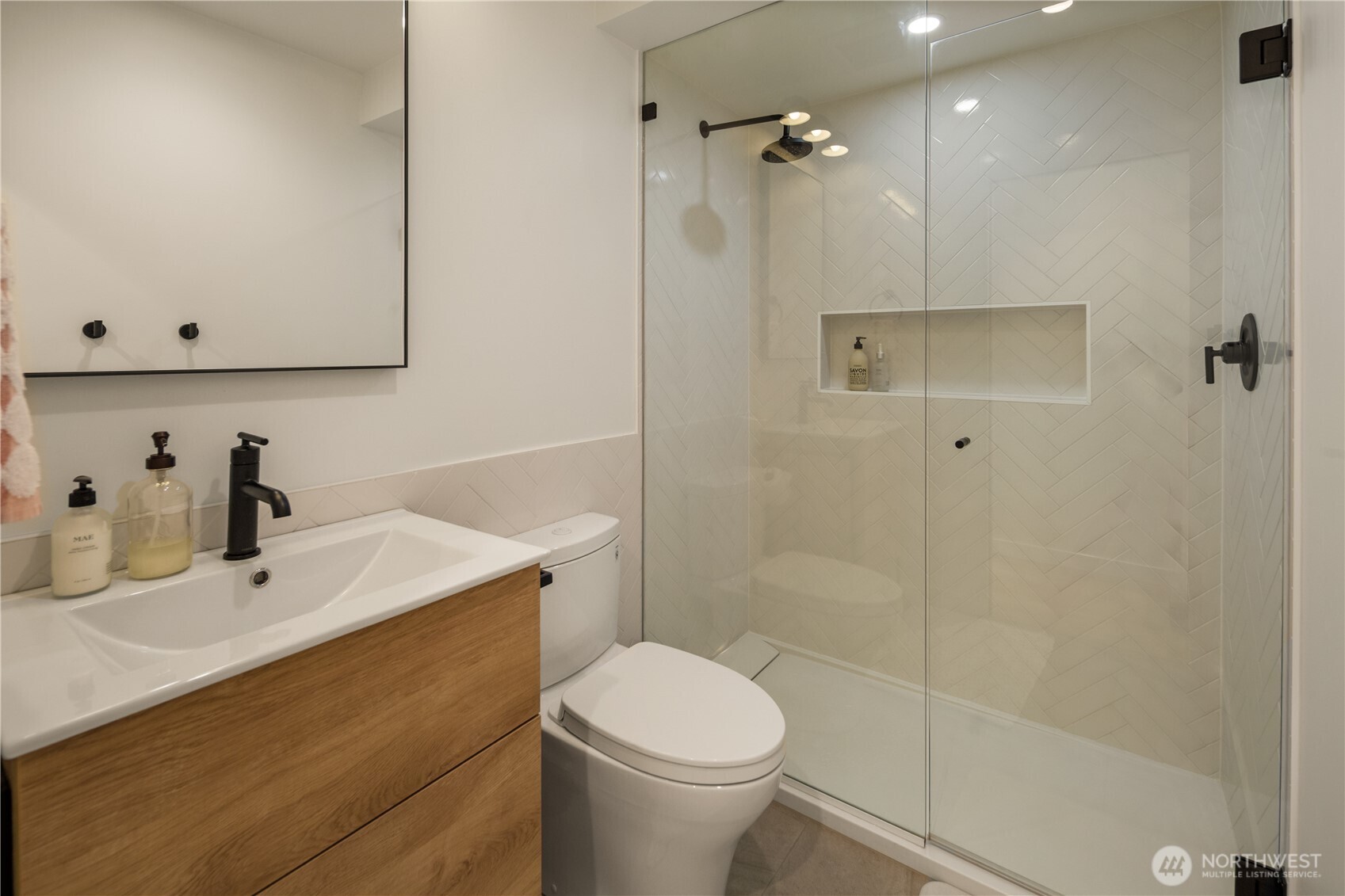 164 Mcgraw Street Property Photo 27