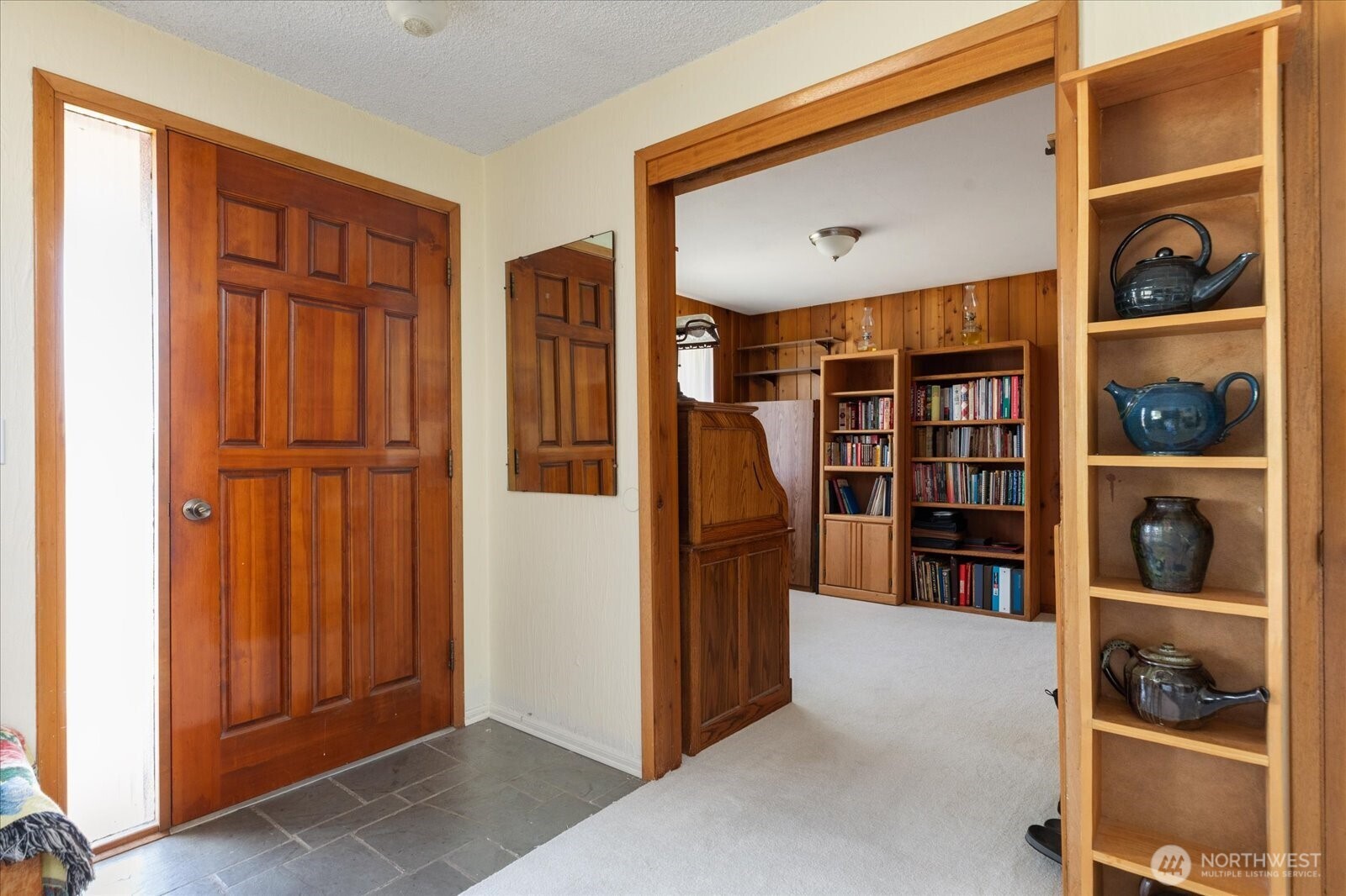 532 Se Pasek Street Property Photo 4