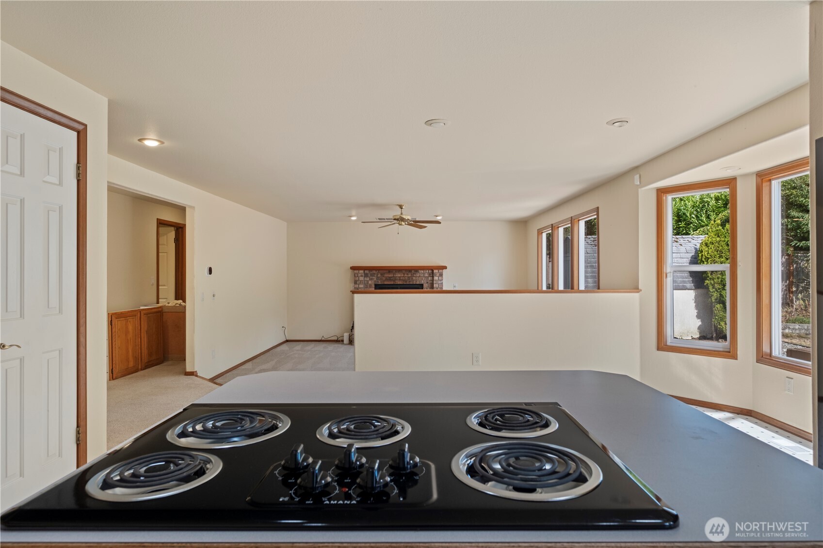 544 Sw Muzzall Street Property Photo 7