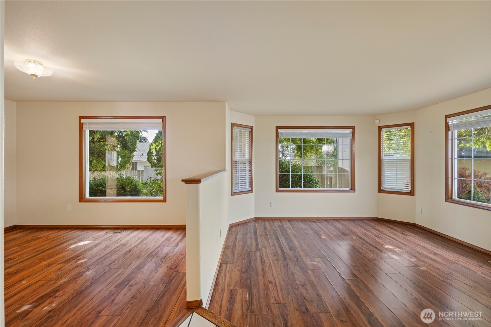 544 Sw Muzzall Street Property Photo 15