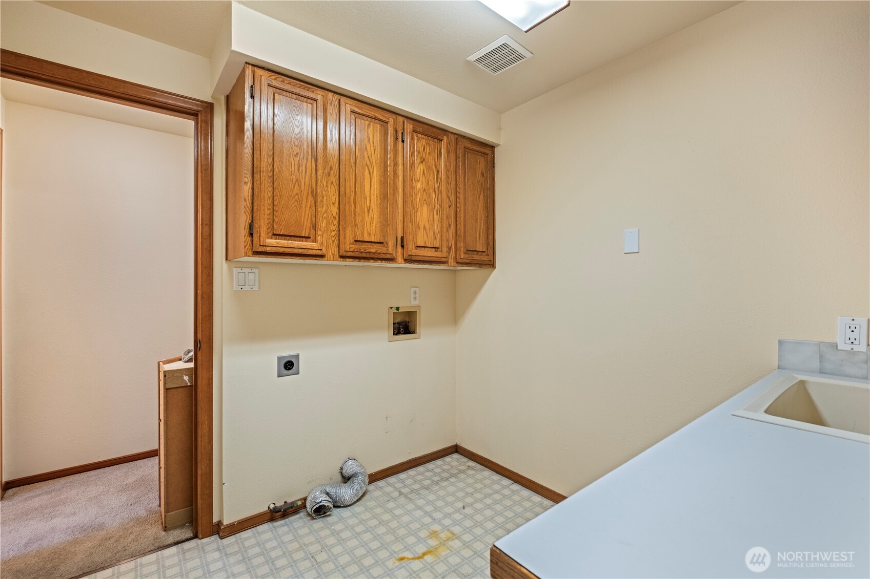 544 Sw Muzzall Street Property Photo 19