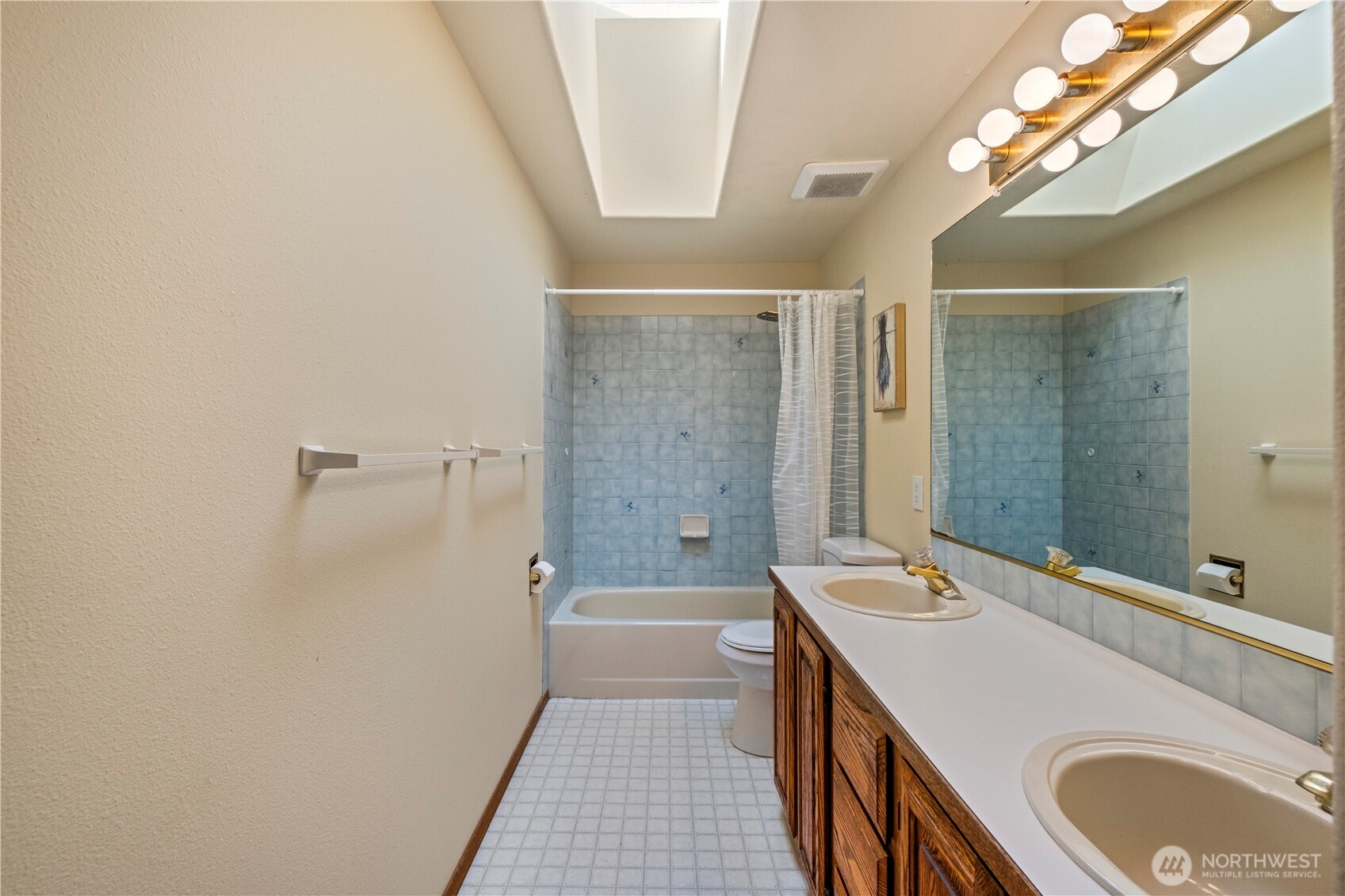 544 Sw Muzzall Street Property Photo 27
