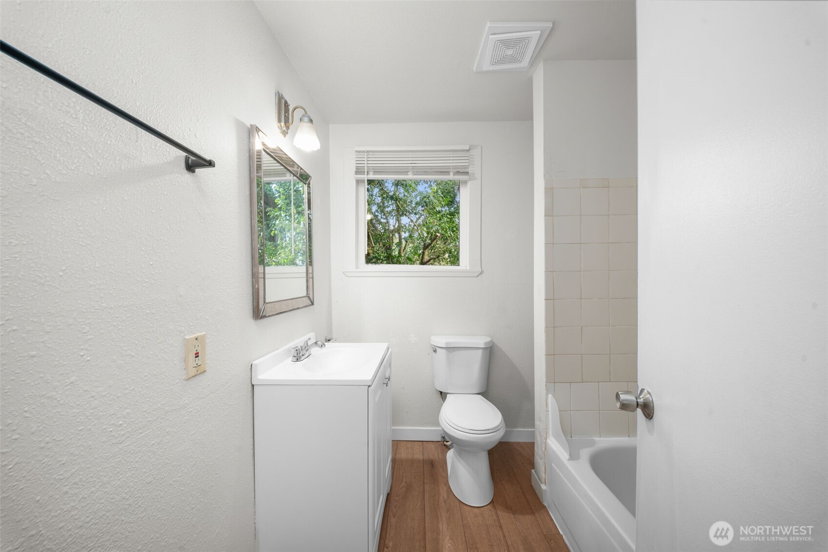 1310 1308 S 8th Property Photo 15