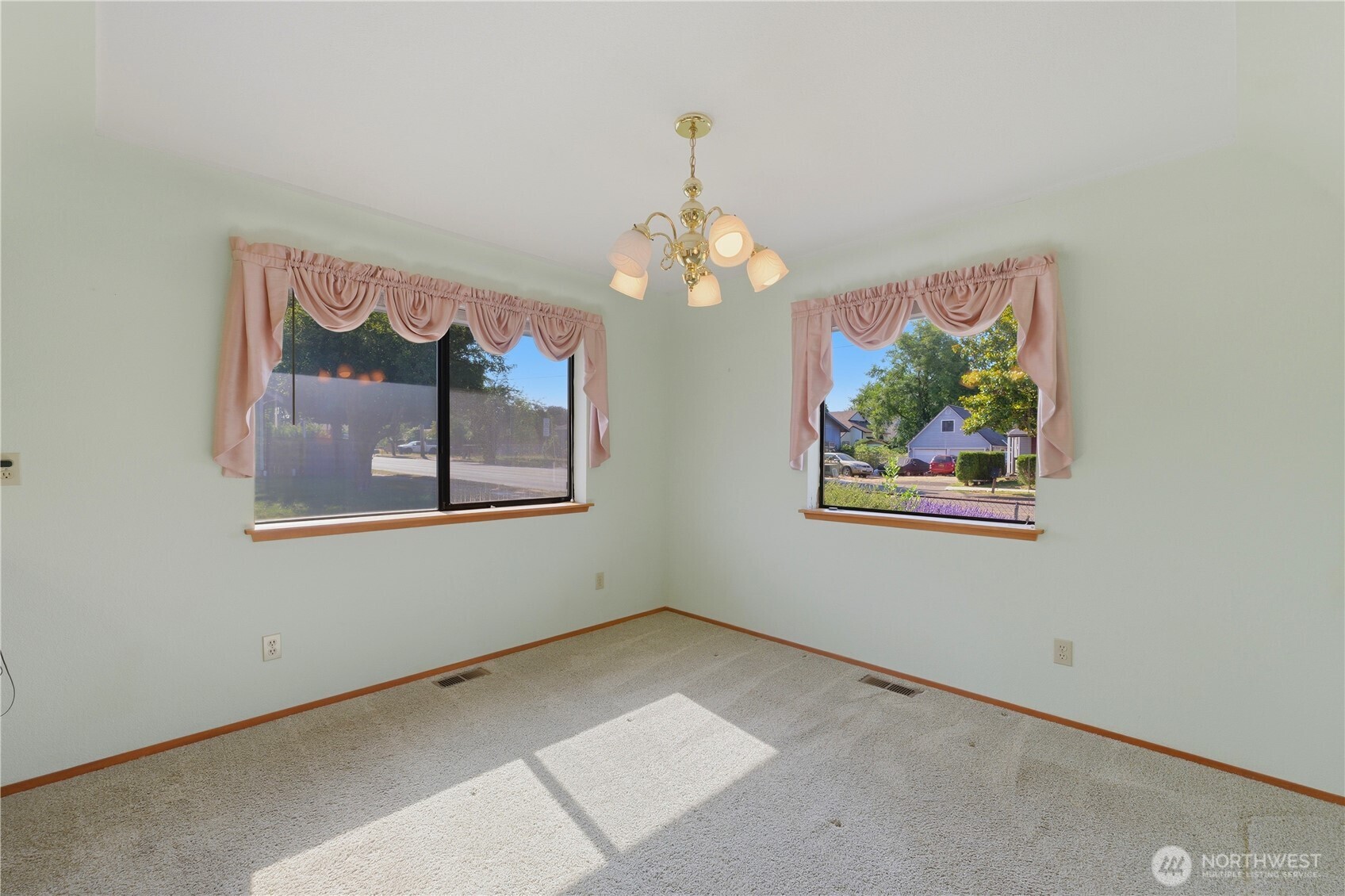 207 E 84th Street Property Photo 8