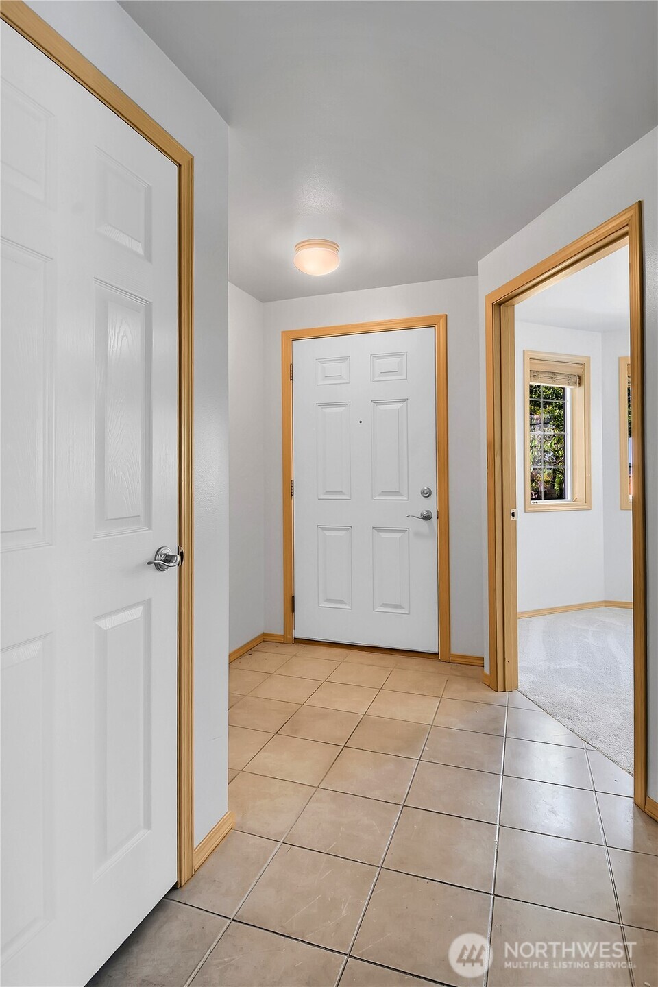6005 74th Avenue Property Photo 3