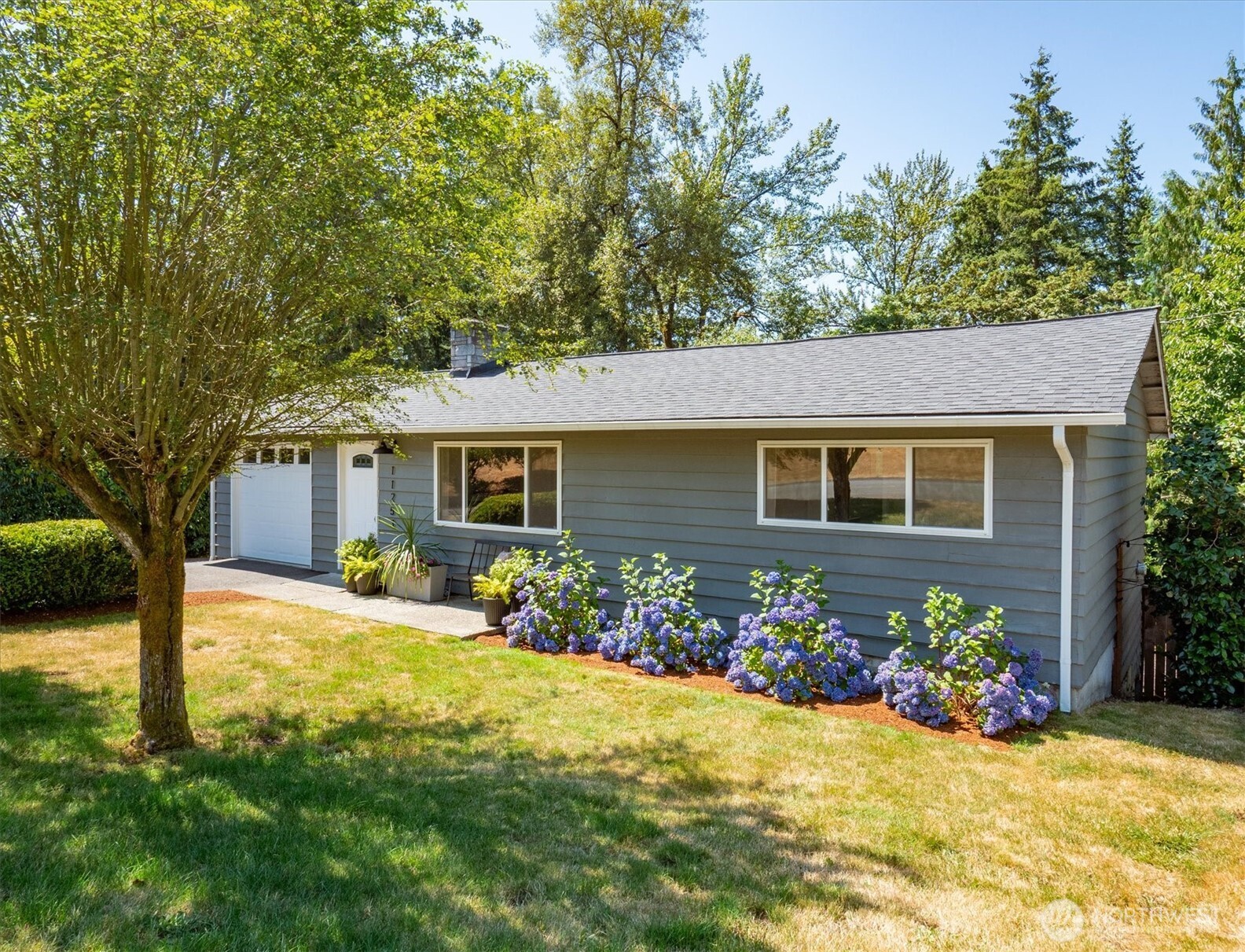 11253 145th Avenue Property Photo 3