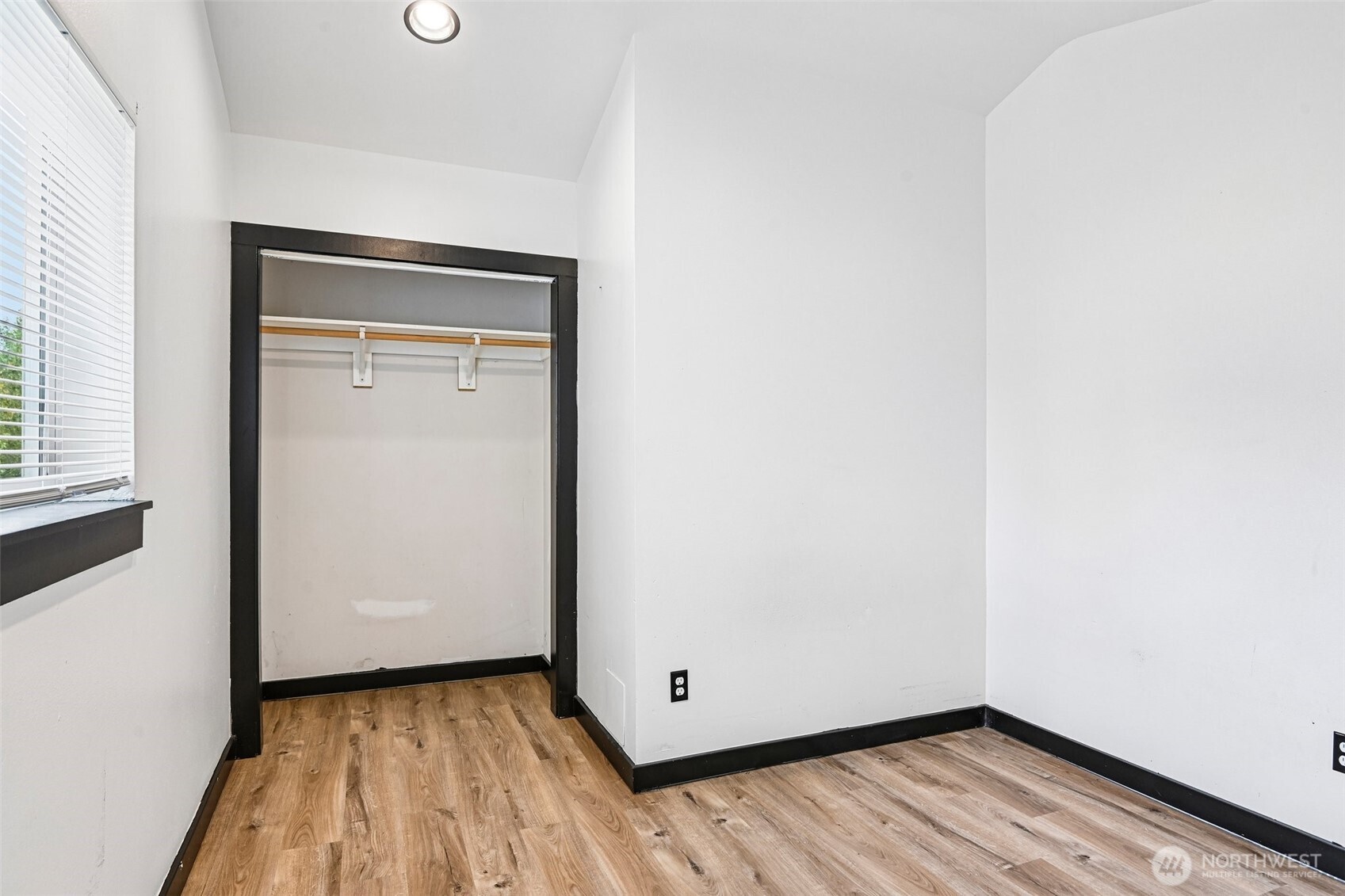 816 88th Street Property Photo 9