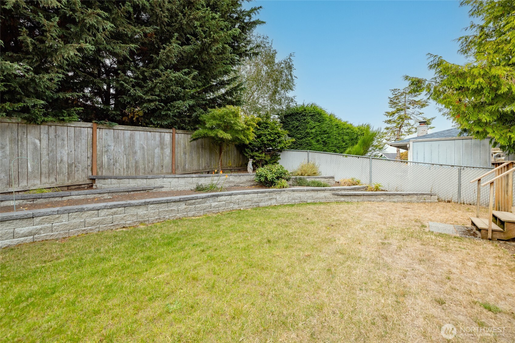 4707 Glasgow Way Property Photo 28