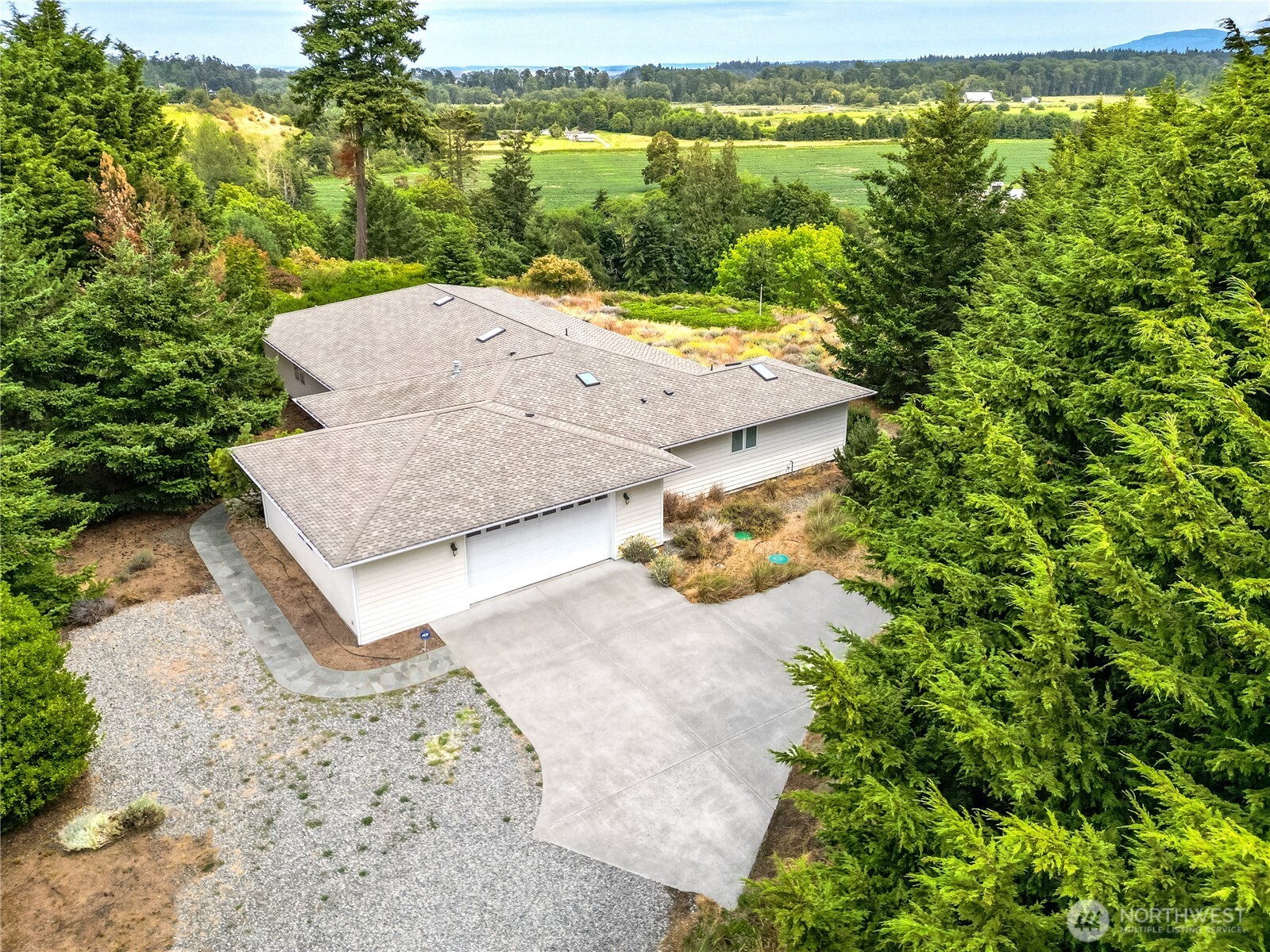150 Sundial Loop Property Photo 1