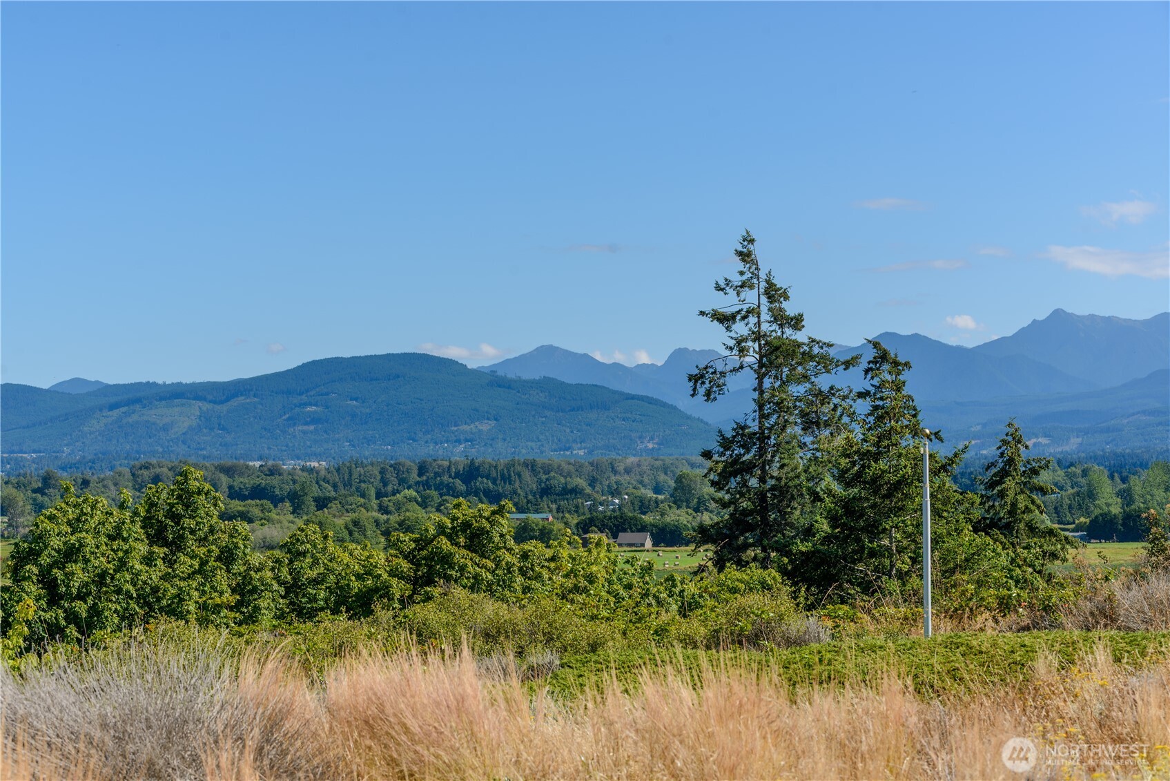 150 Sundial Loop Property Photo 3