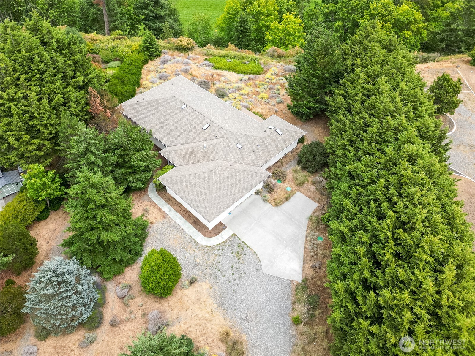 150 Sundial Loop Property Photo 4