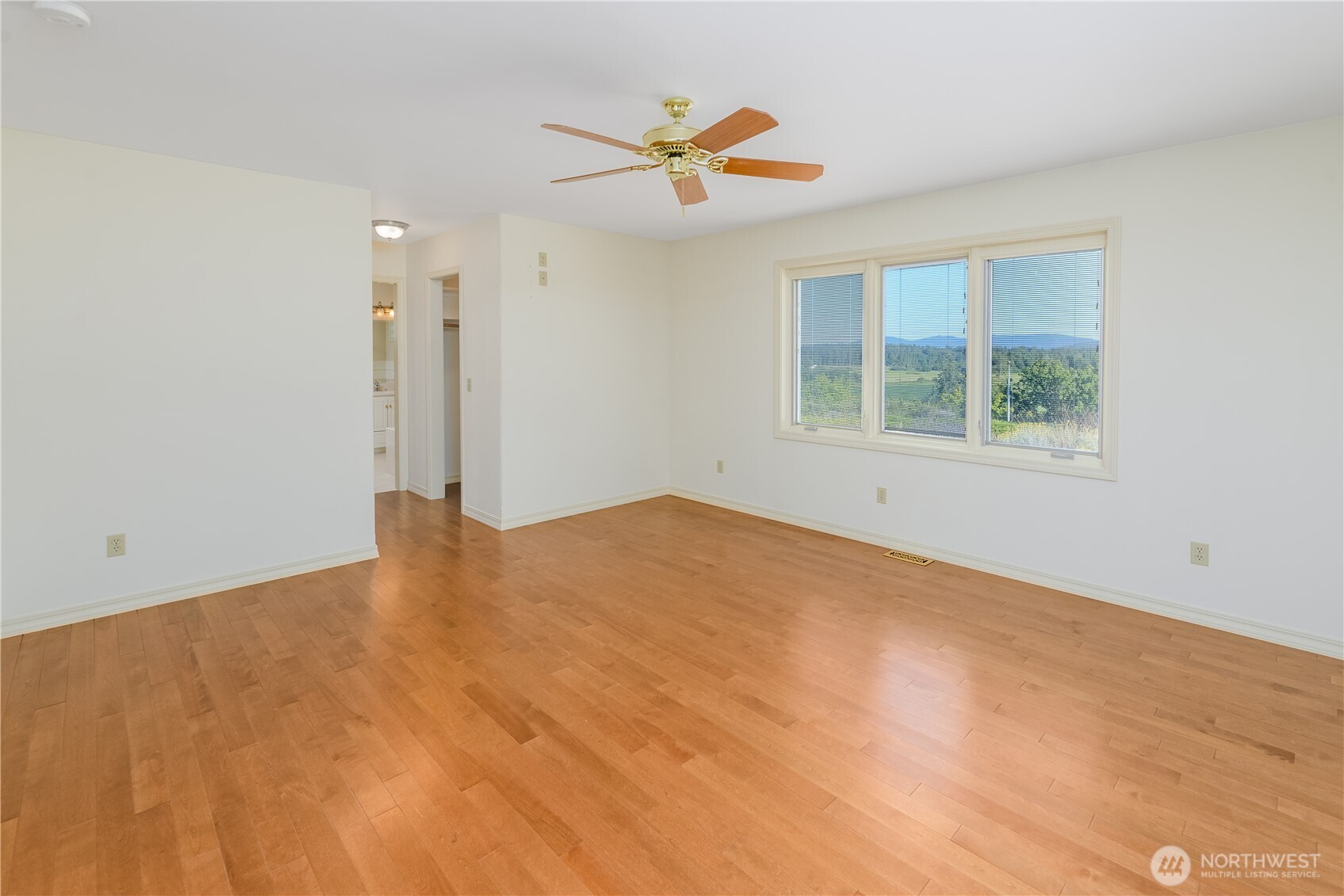 150 Sundial Loop Property Photo 21