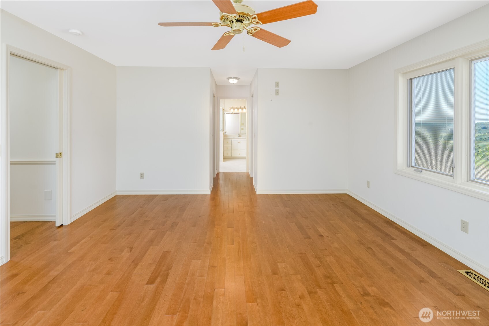 150 Sundial Loop Property Photo 22