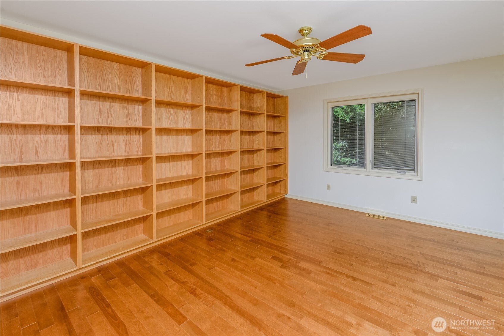 150 Sundial Loop Property Photo 26