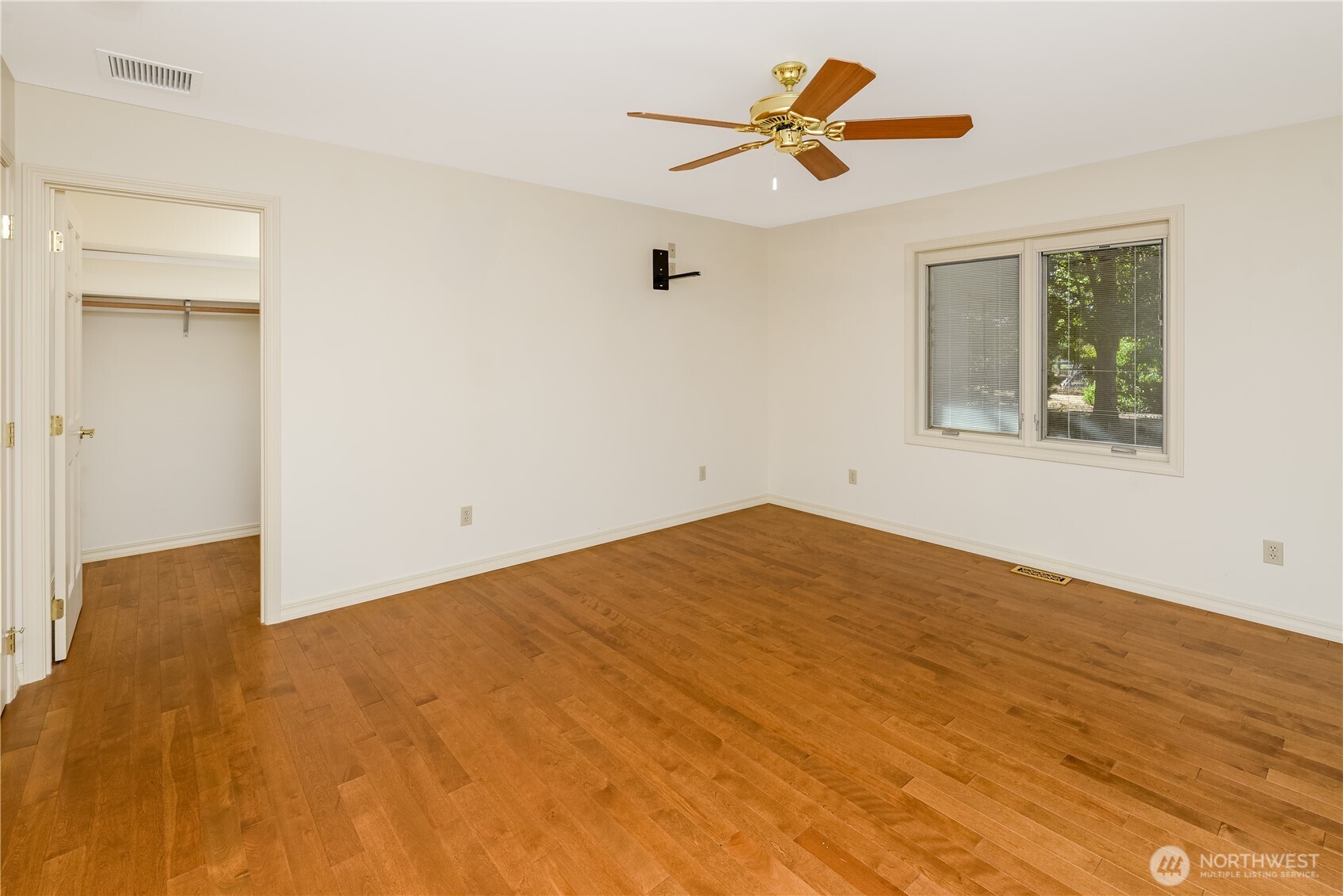 150 Sundial Loop Property Photo 29