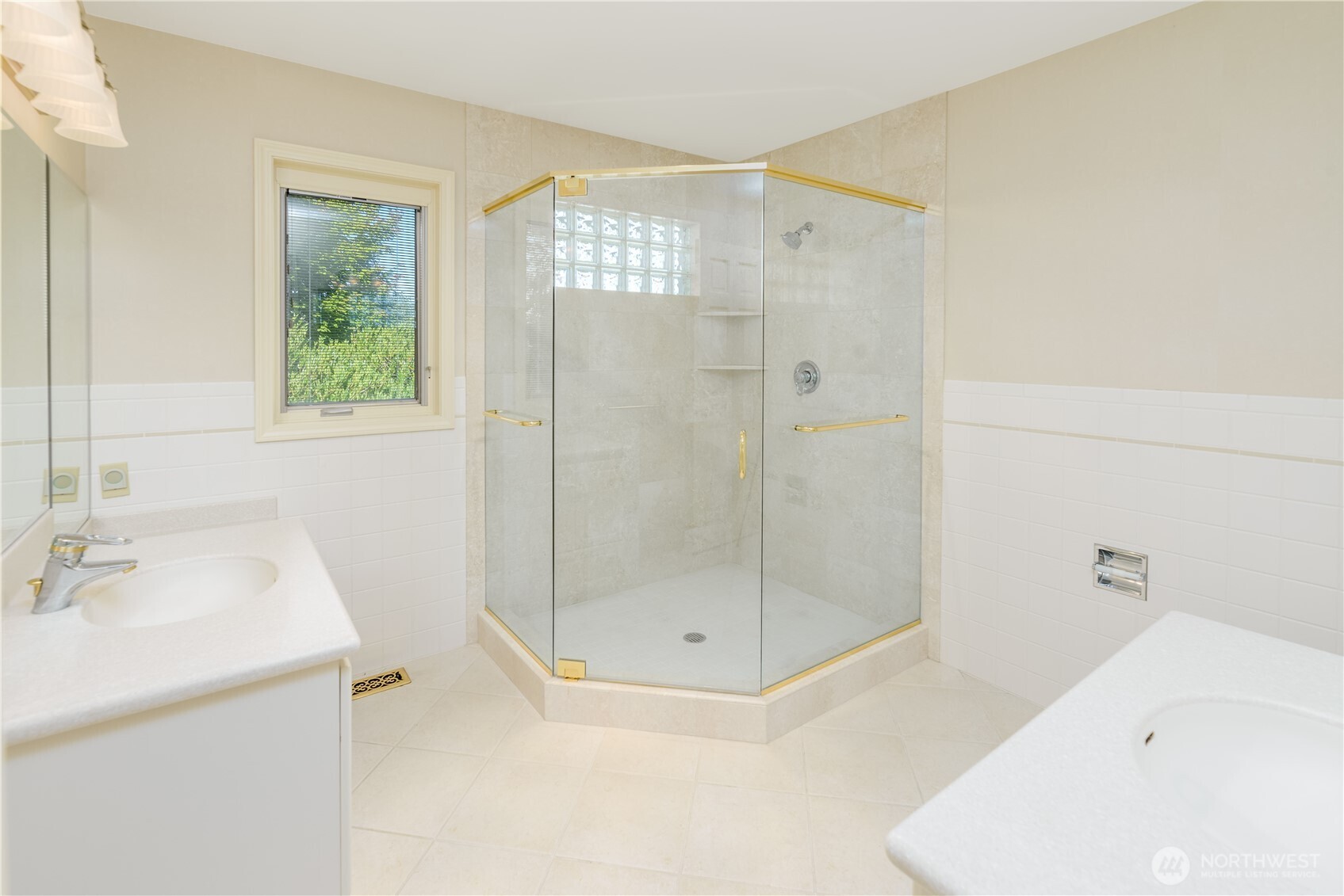 150 Sundial Loop Property Photo 32