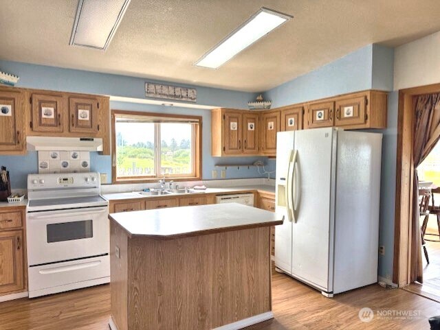 535 Canal Drive Property Photo 4