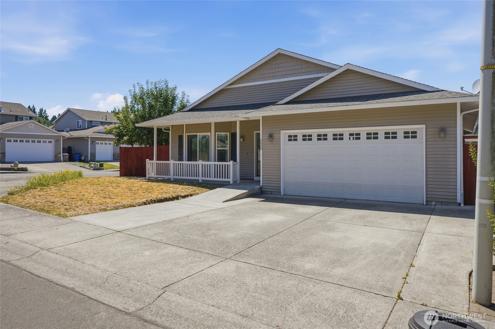 8600 Ne 90th Place Property Photo 4