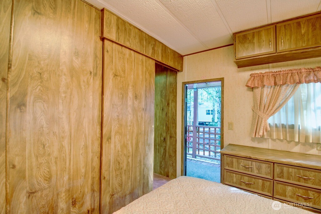 5 2 Wilderness Way Property Photo 17