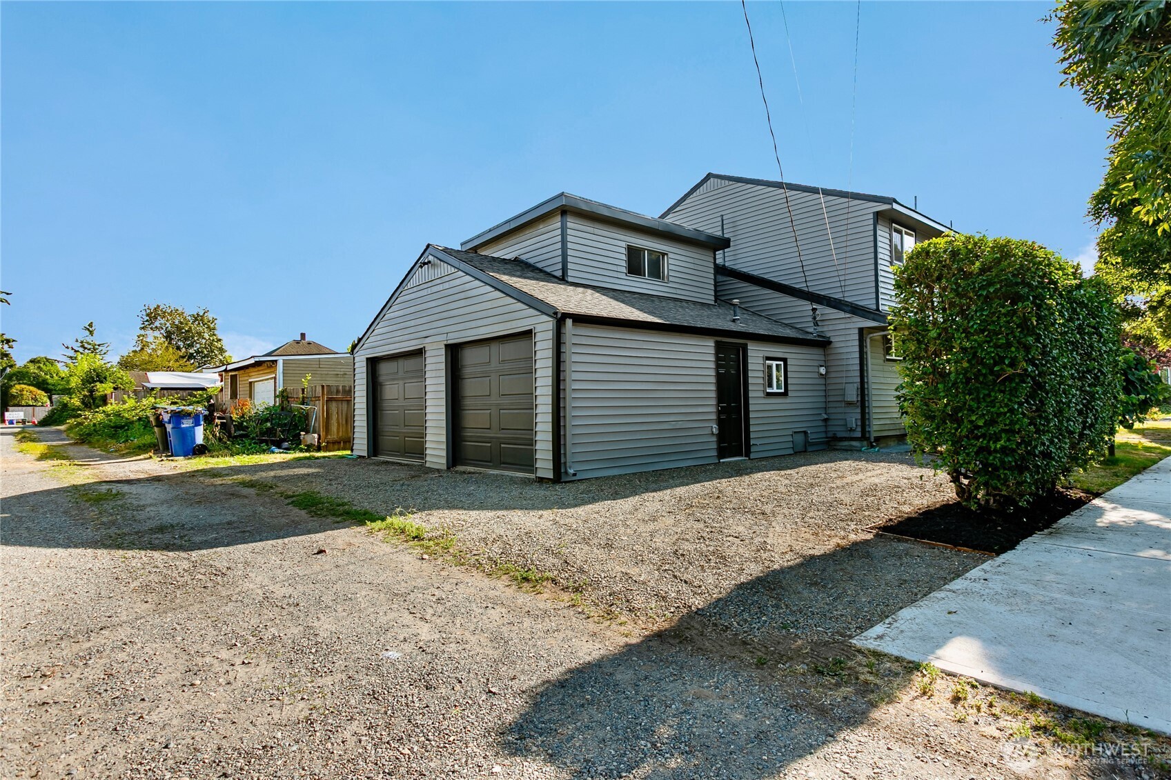 1319 Wood Avenue Property Photo 6