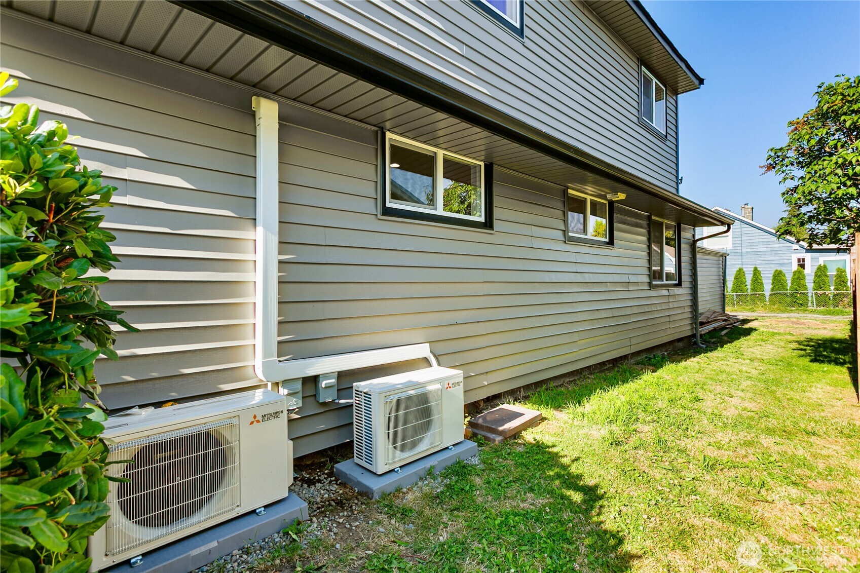 1319 Wood Avenue Property Photo 9