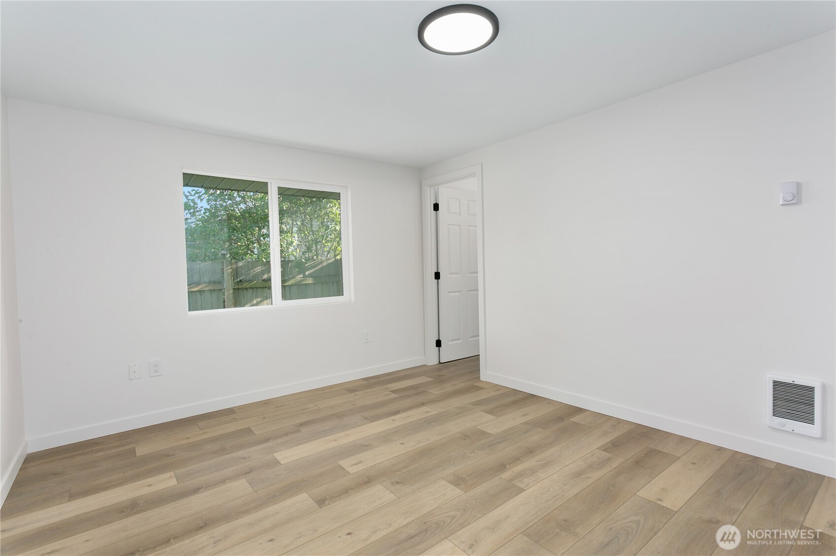 1319 Wood Avenue Property Photo 23