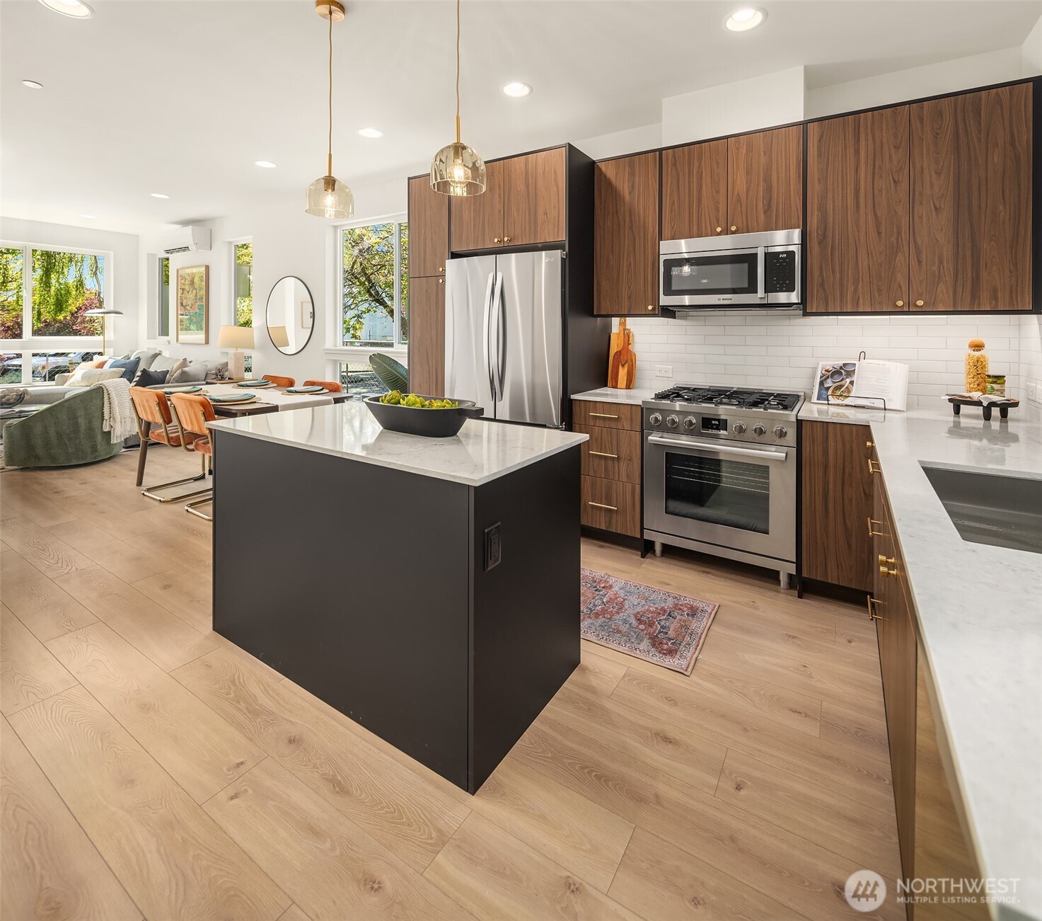 972 Nw 54th Street Property Photo 11