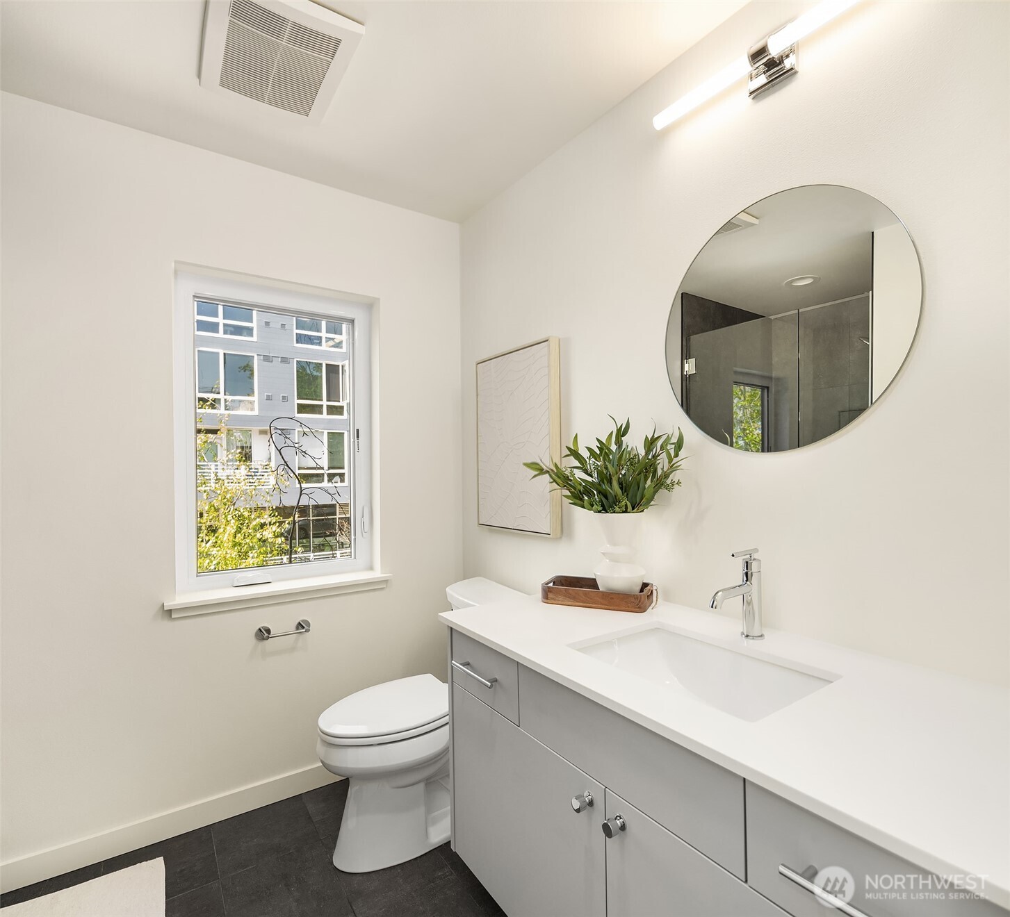 972 Nw 54th Street Property Photo 16