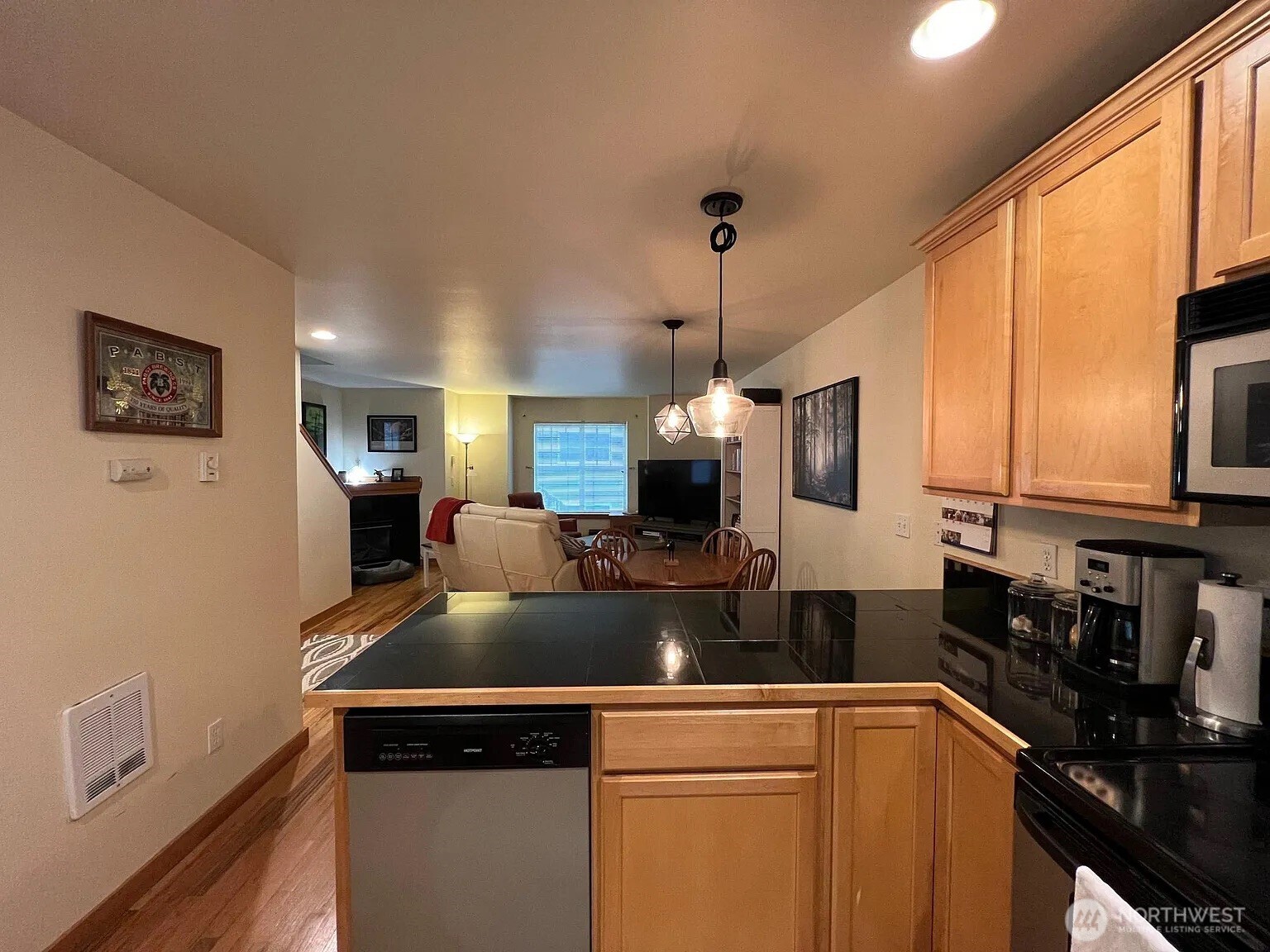 1121 N 94th Street B Property Photo 4