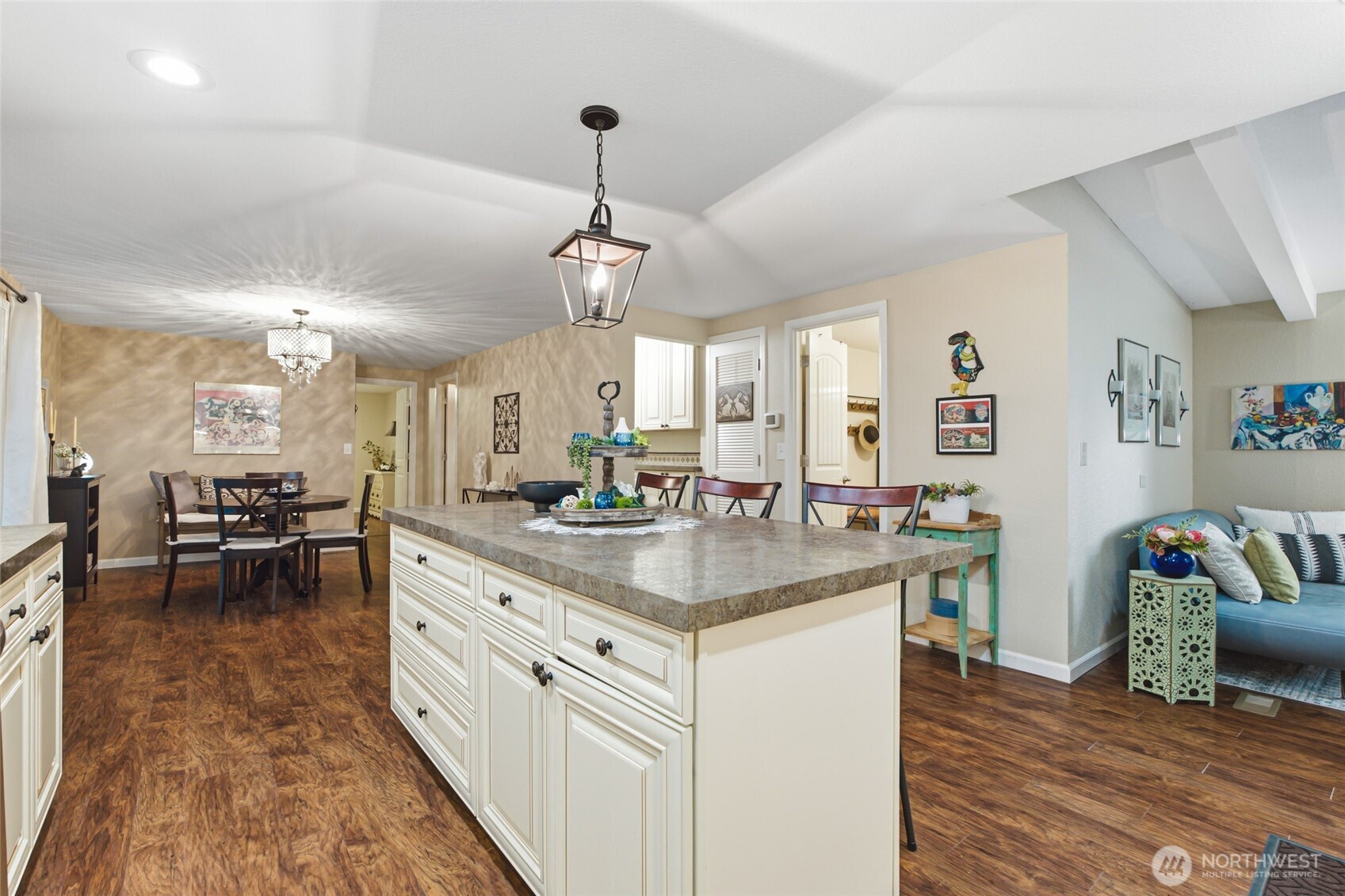 12510 123rd Street Ct 33 Property Photo 12