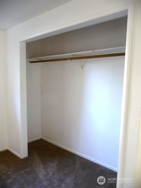 21906 55th Avenue Property Photo 7