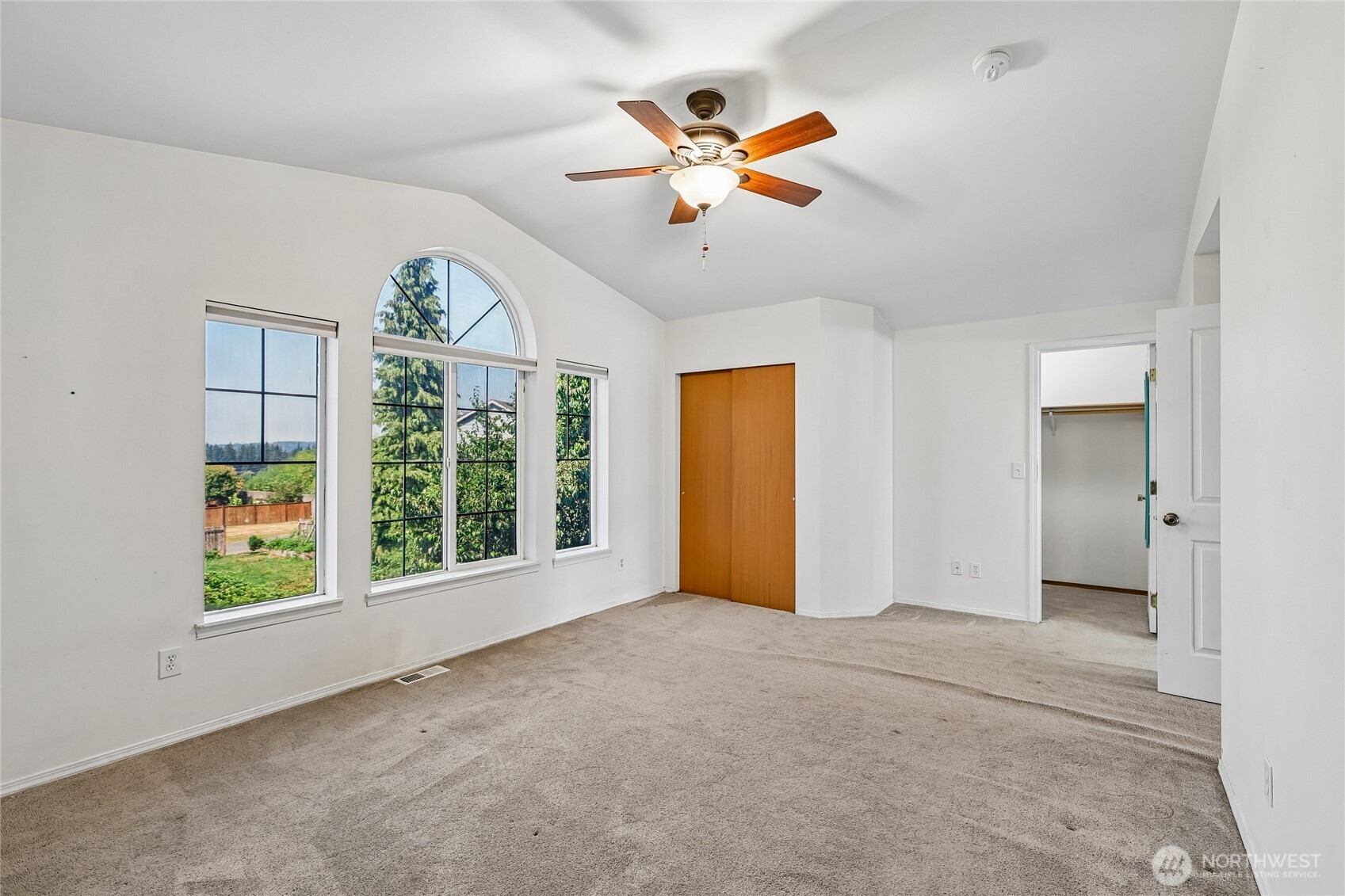 219 Hemming Way Property Photo 14