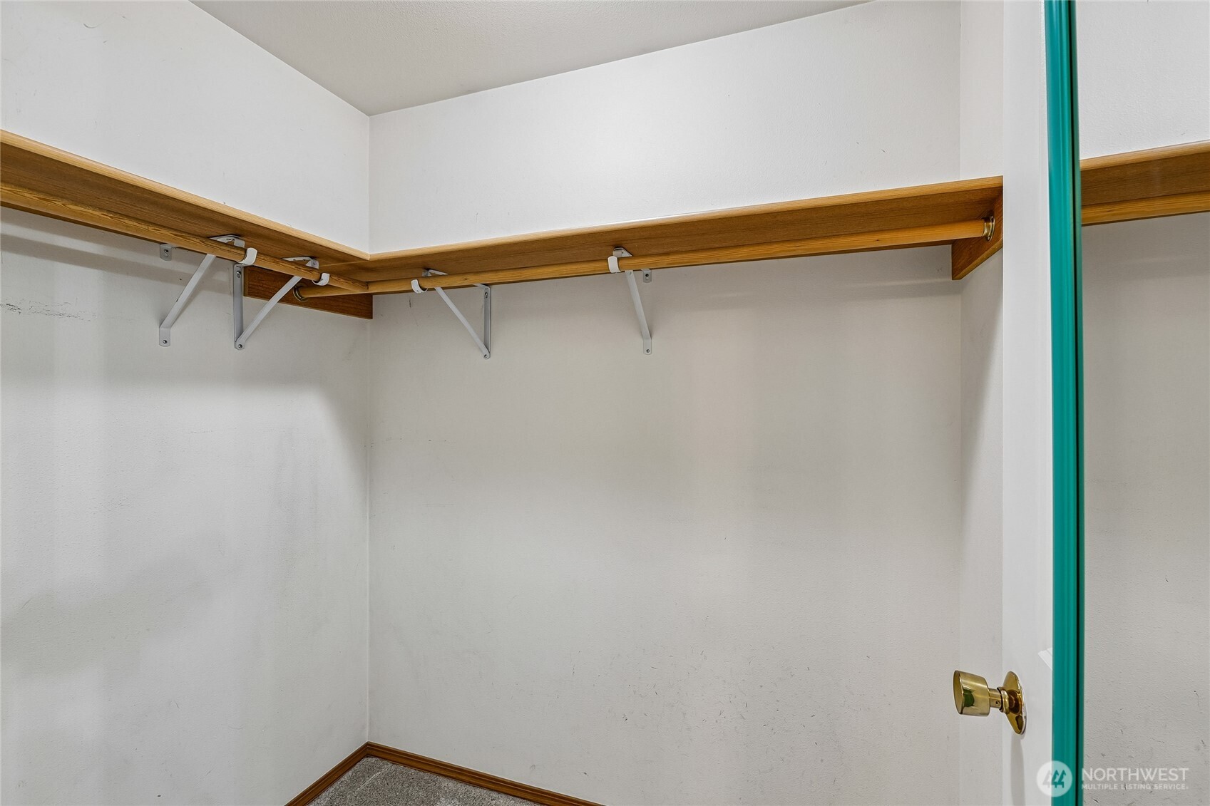 219 Hemming Way Property Photo 16