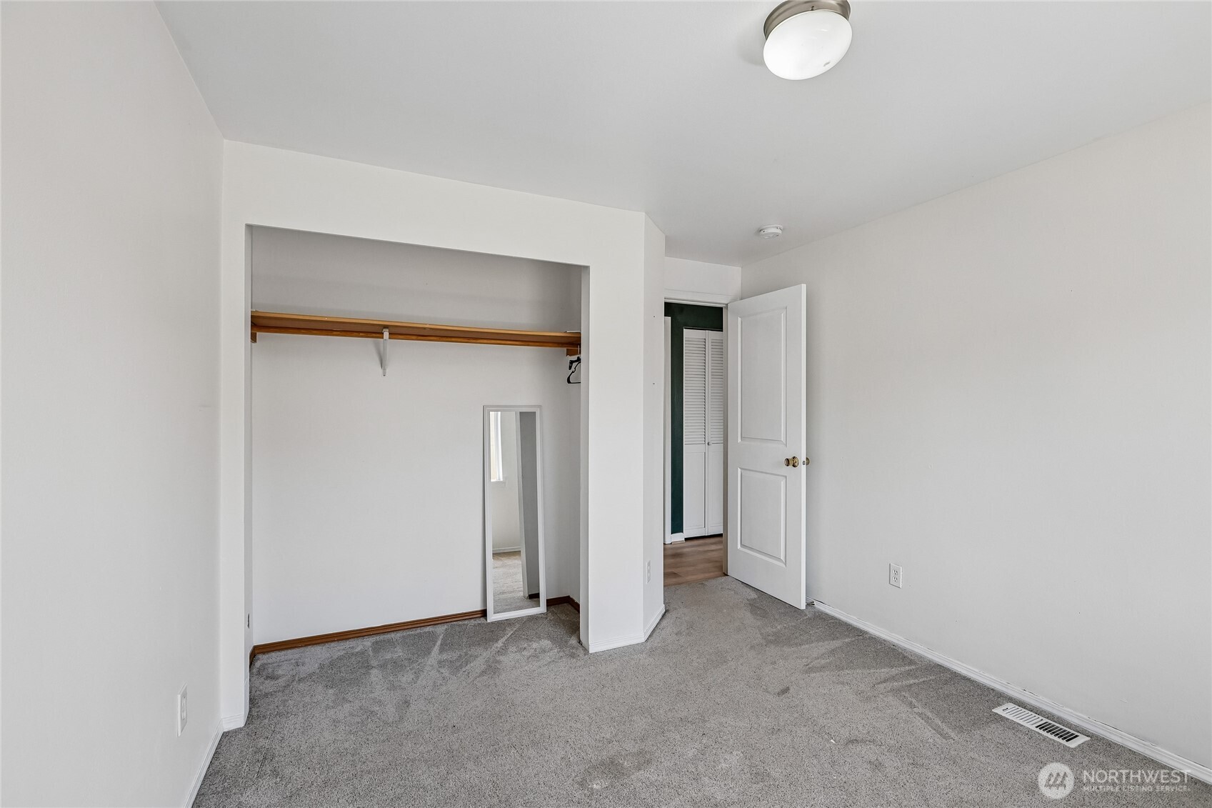219 Hemming Way Property Photo 20