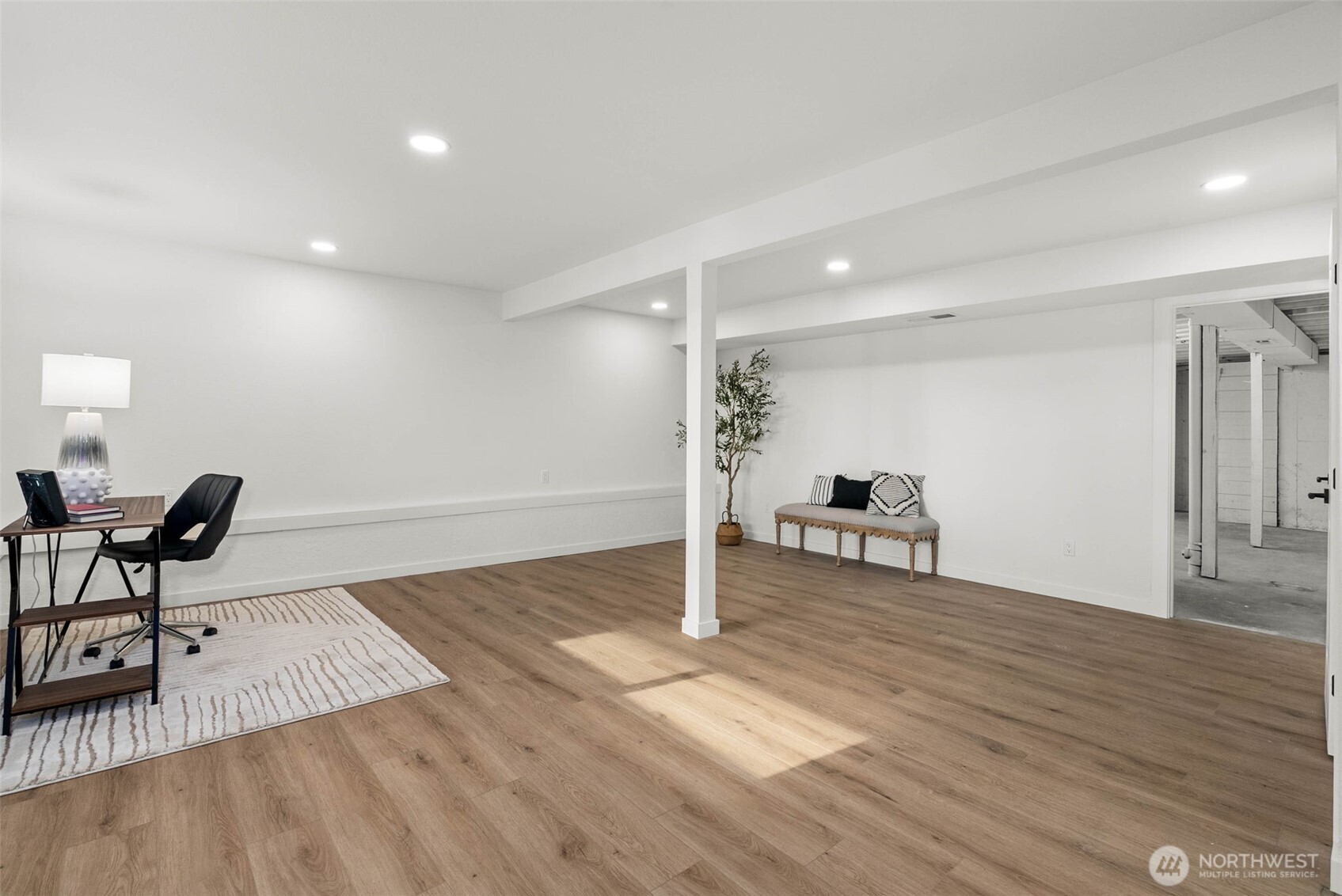 2511 Baymont Place Property Photo 29