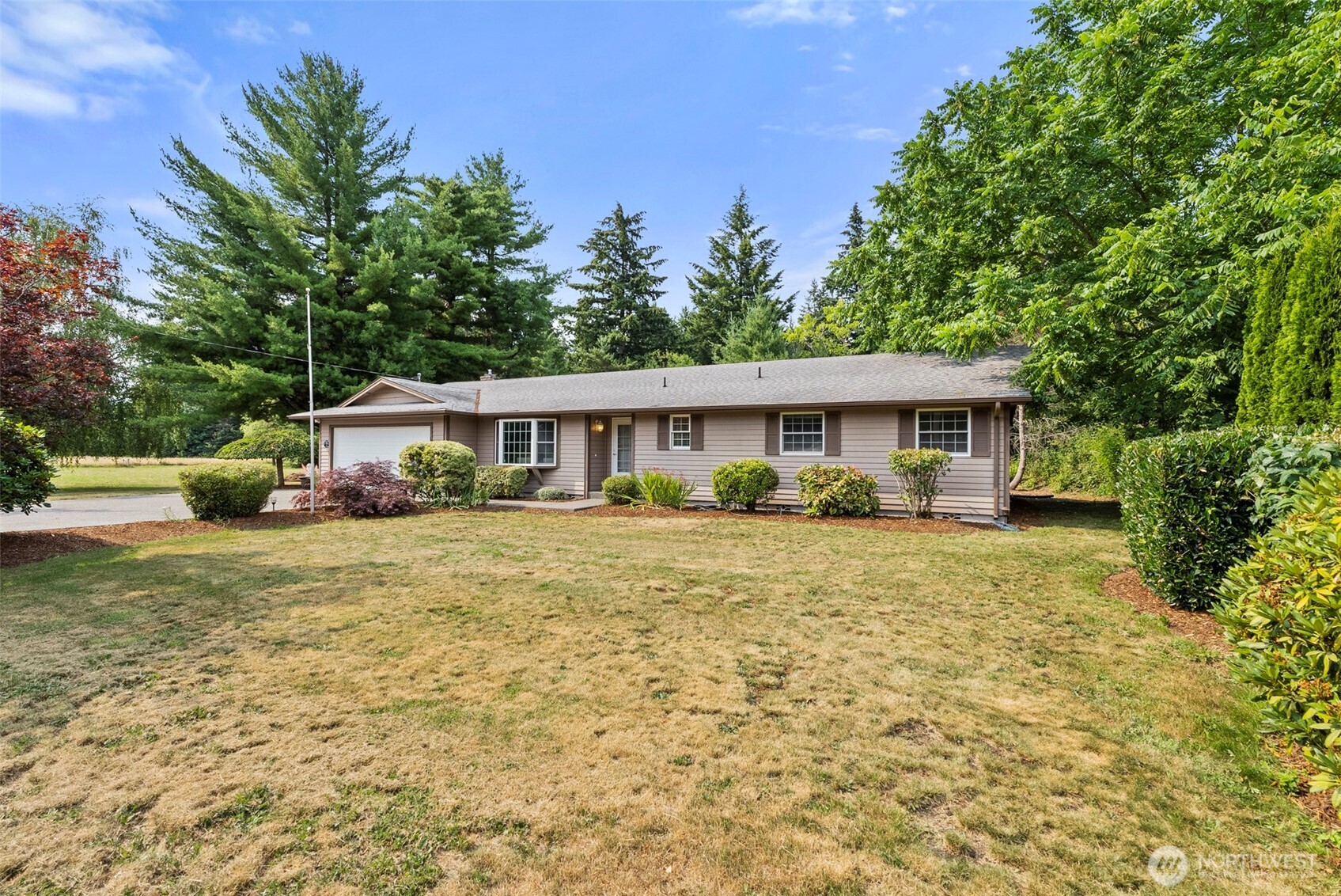 1238 101st Avenue Property Photo 4
