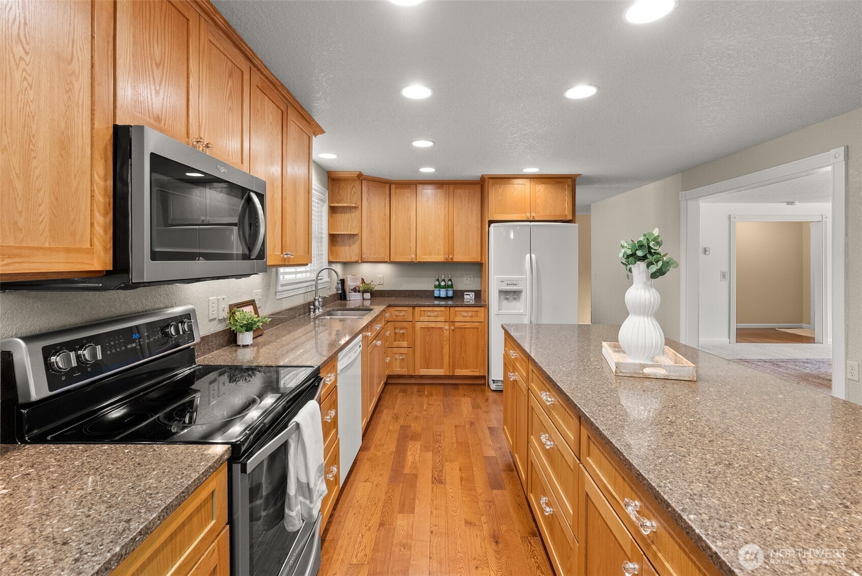 1238 101st Avenue Property Photo 11