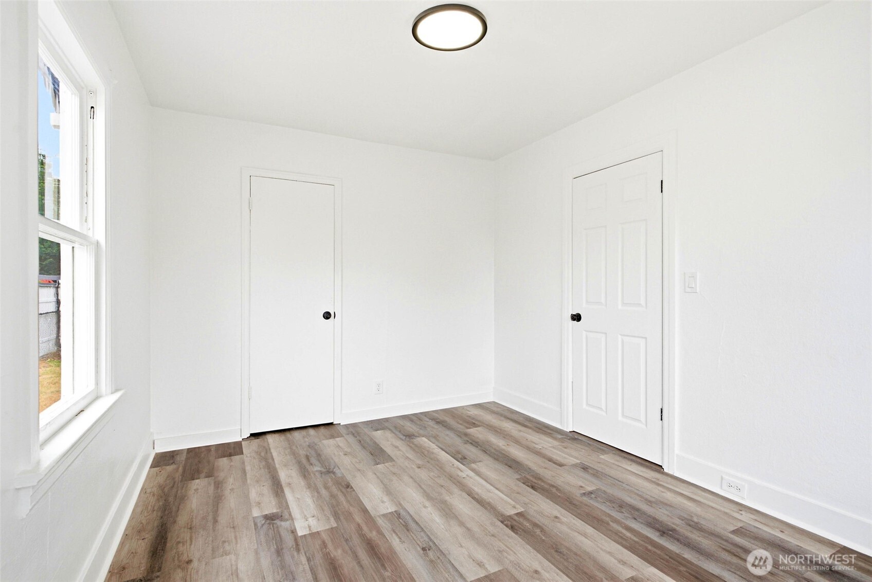 8421 S D Street Property Photo 20