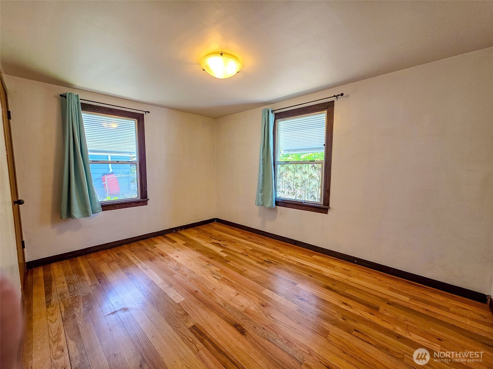 11422 71st Place Property Photo 12