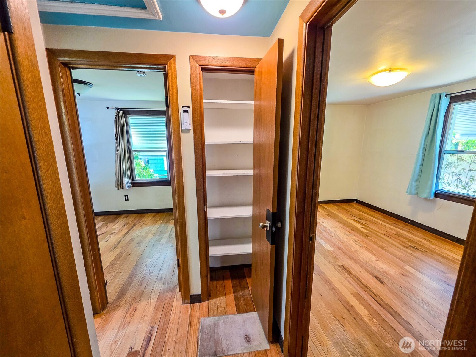 11422 71st Place Property Photo 13