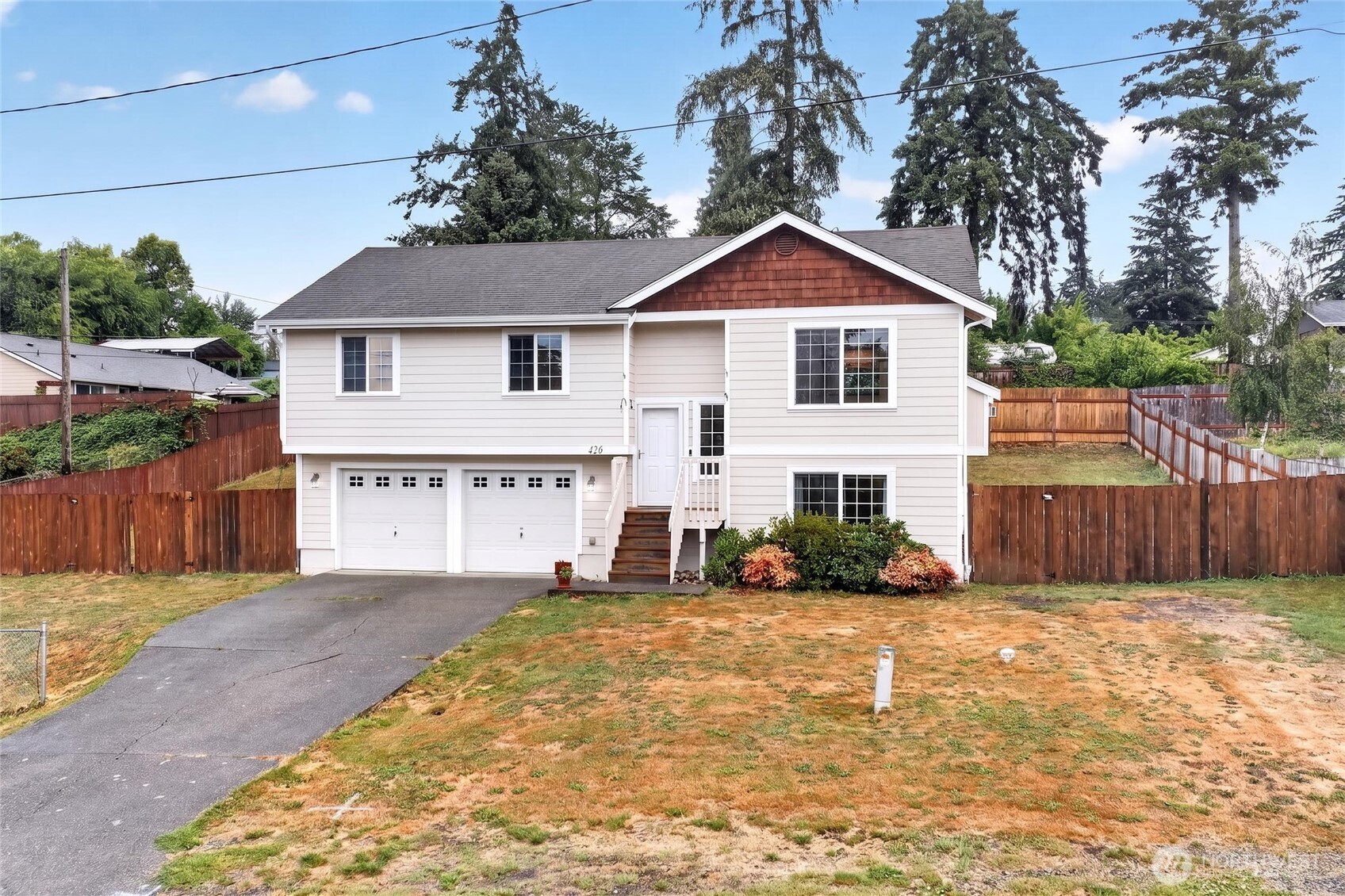 426 Comet Street Property Photo 1