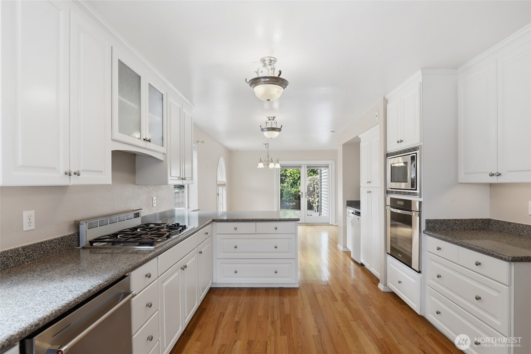31422 7th Place Property Photo 13