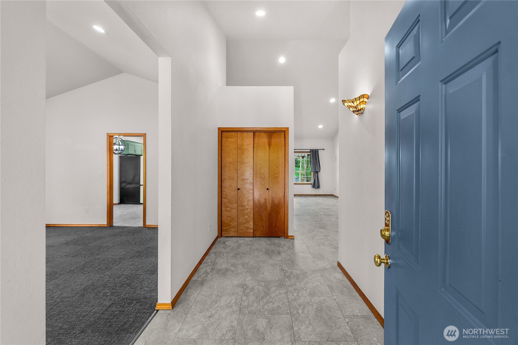 4234 Legacy Drive Property Photo 6