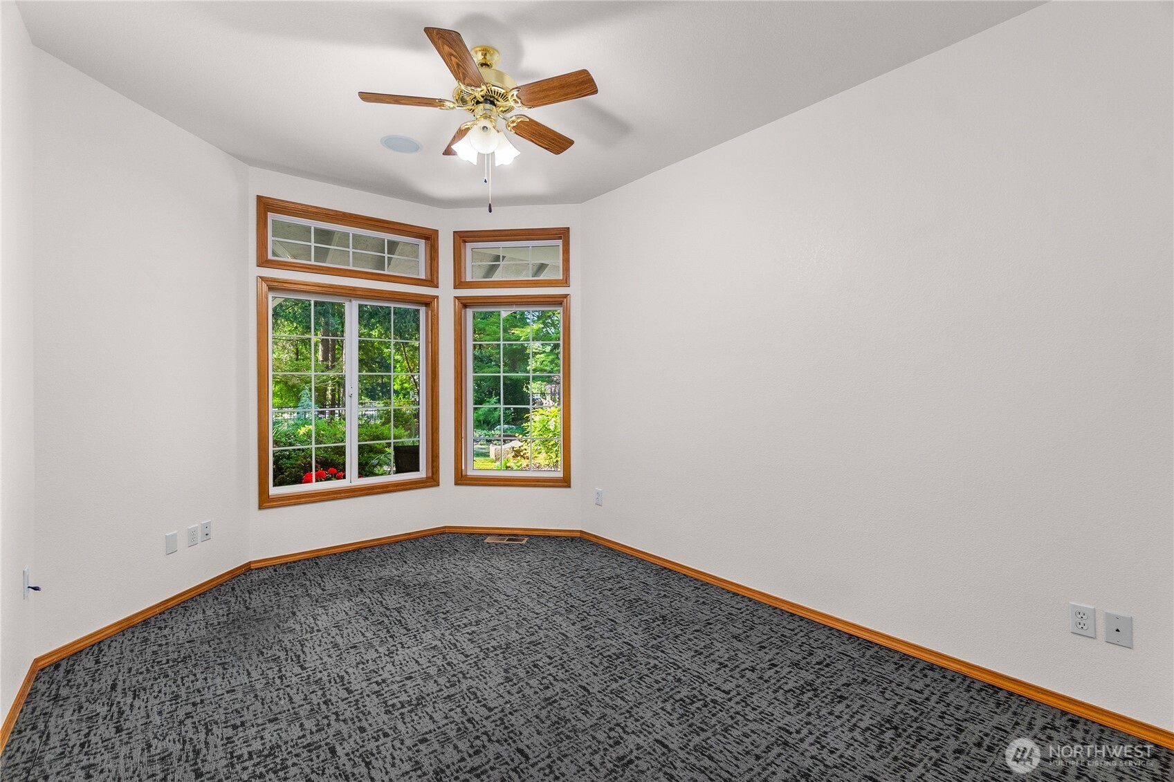 4234 Legacy Drive Property Photo 18