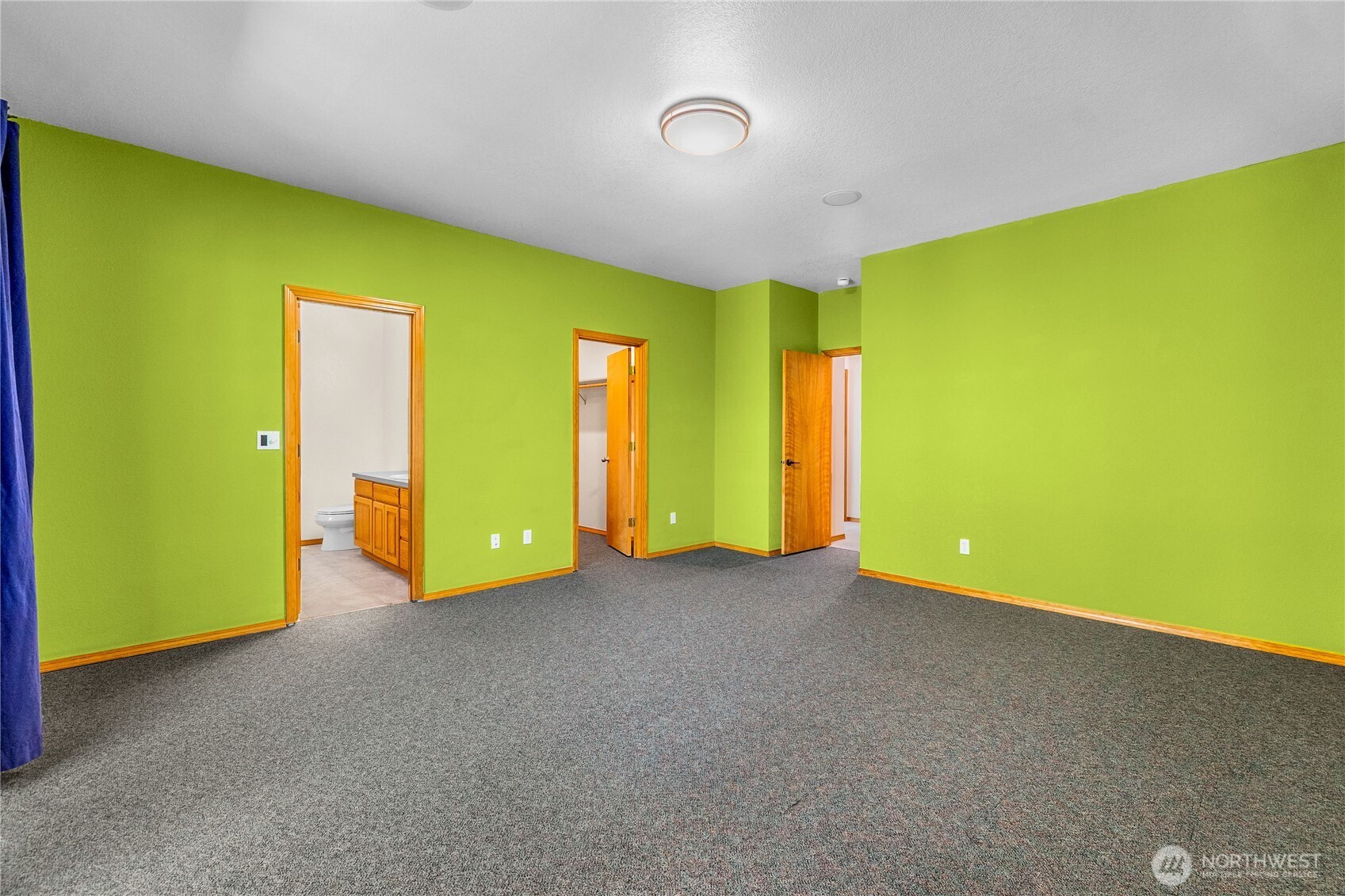 4234 Legacy Drive Property Photo 25