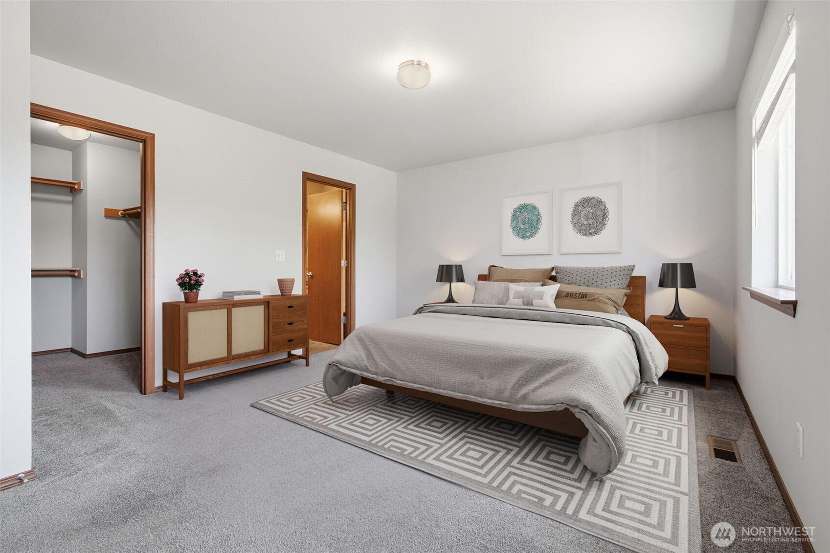 512 Stadium Court Property Photo 15