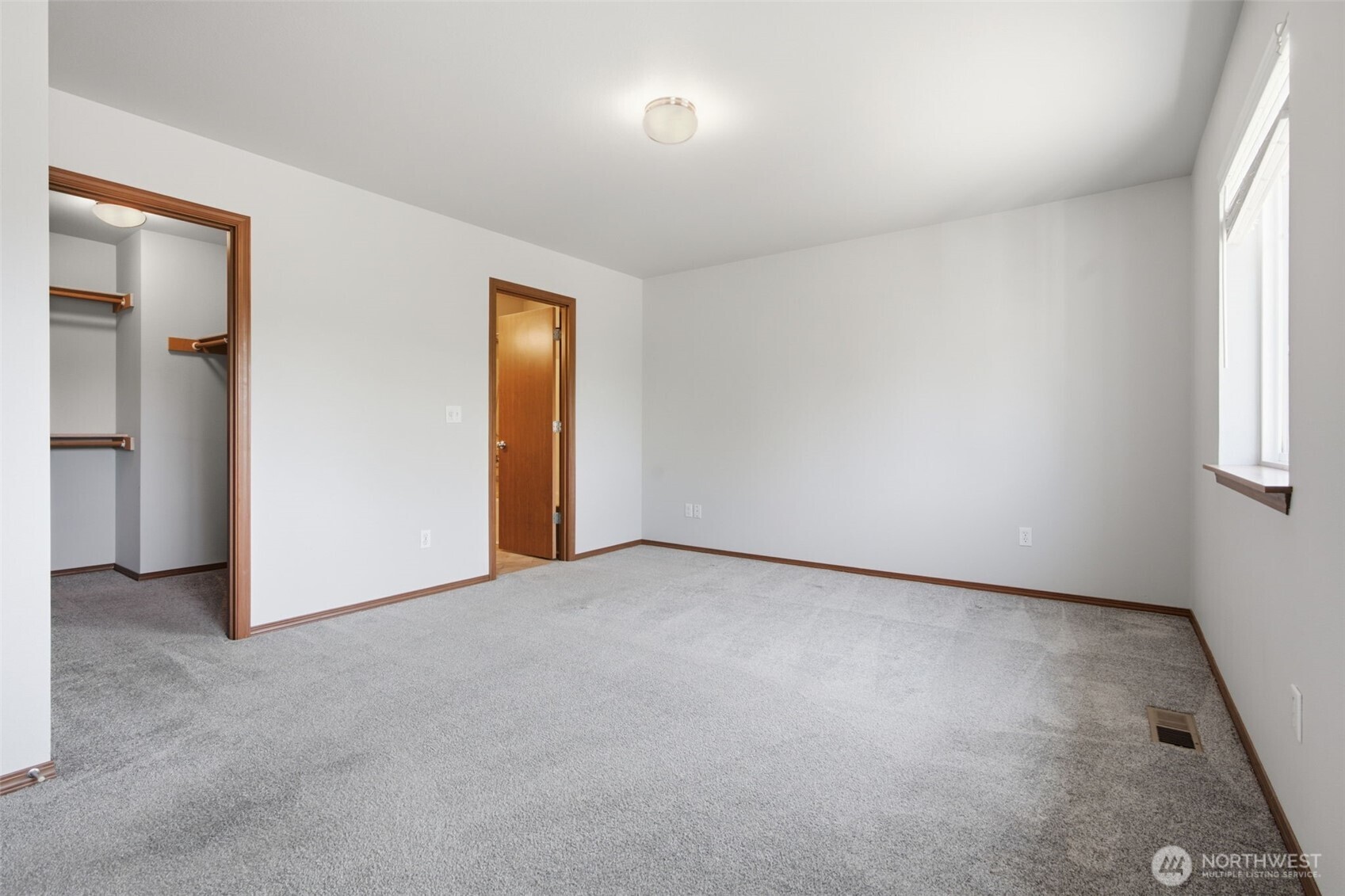 512 Stadium Court Property Photo 16