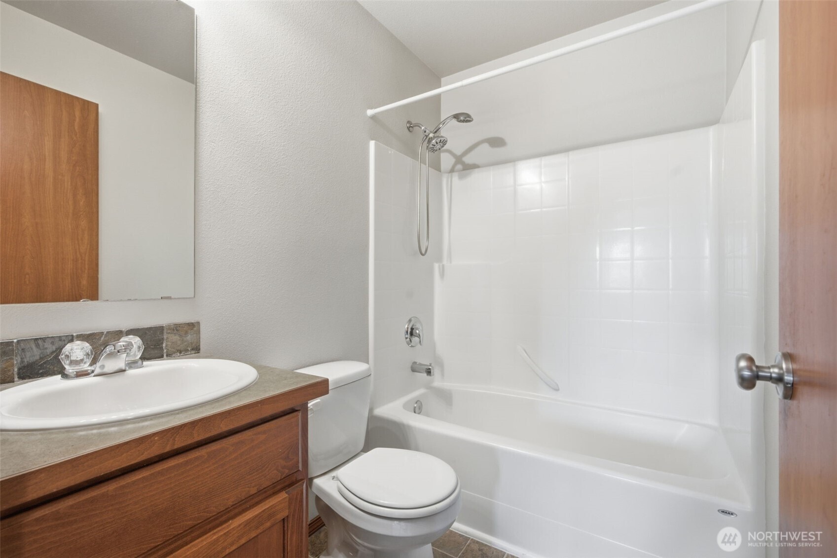 512 Stadium Court Property Photo 24
