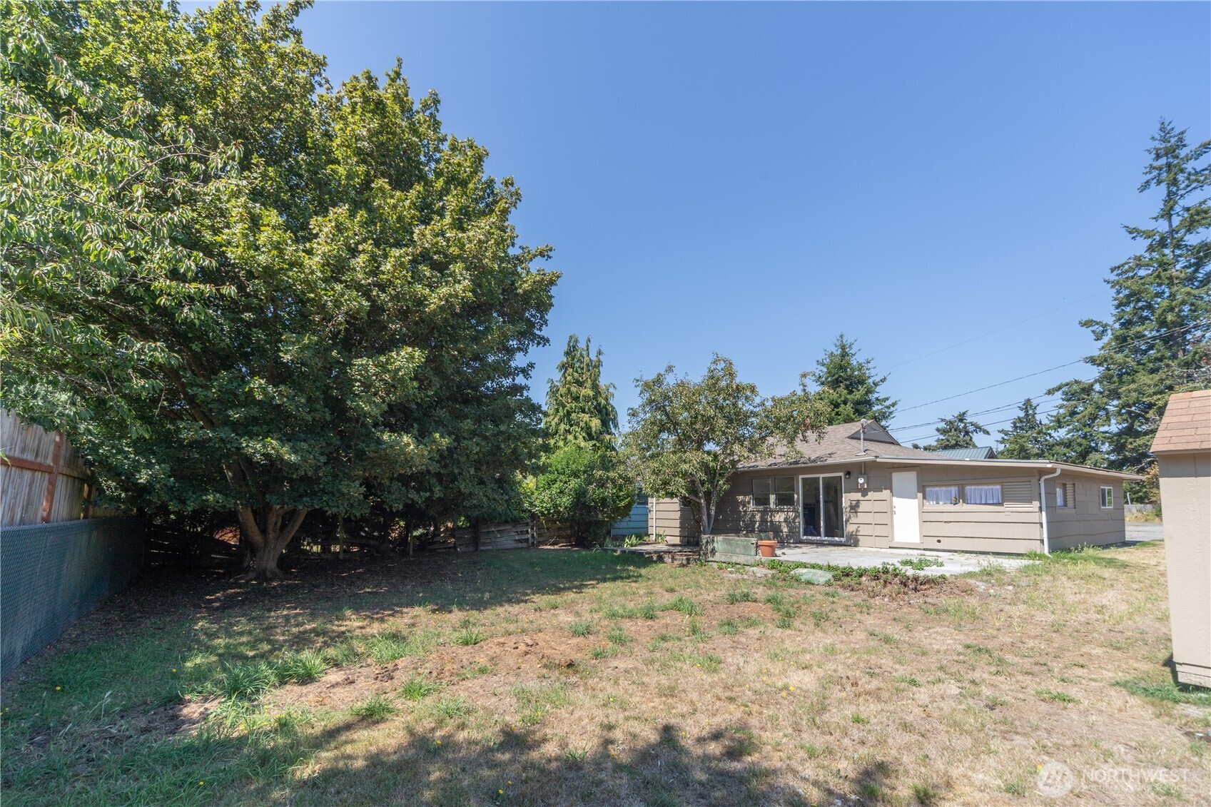 803 T Street Property Photo 28