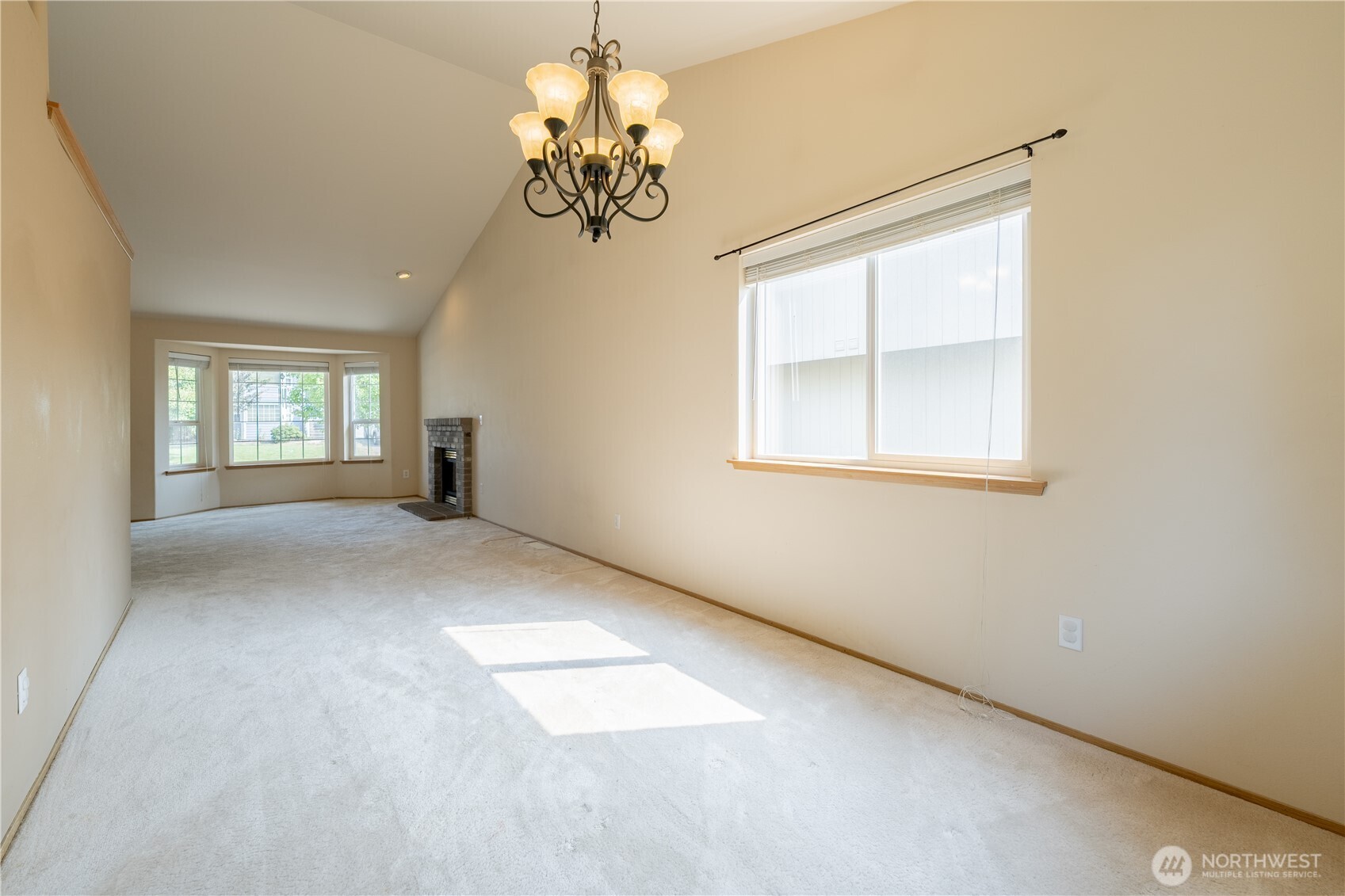 11204 172nd Street Property Photo 8